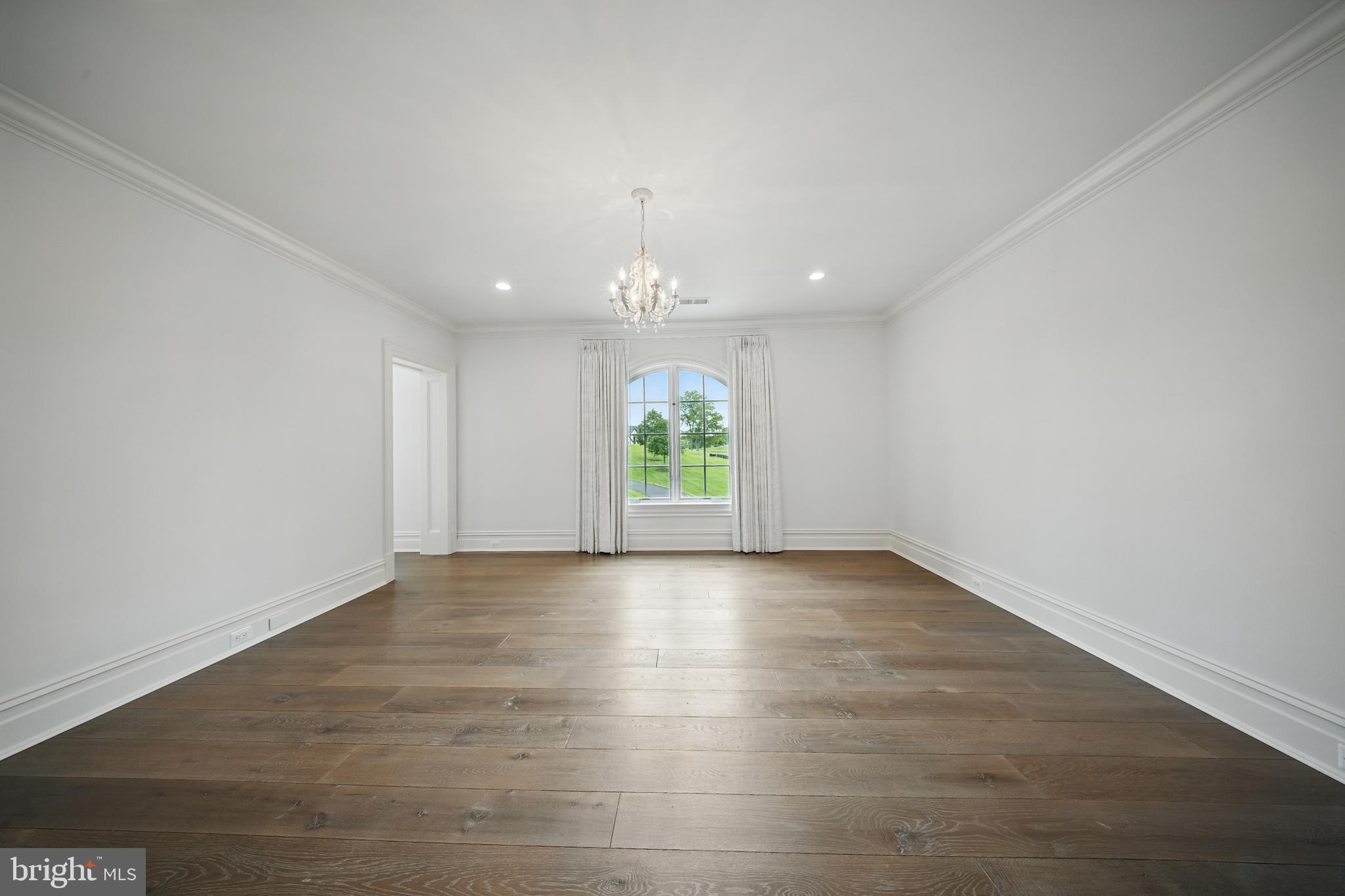 CREIGHTON FARMS - Residential