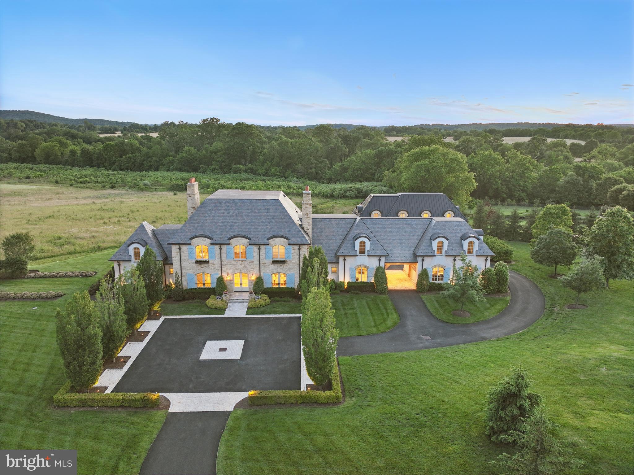22805 CREIGHTON FARMS DRIVE