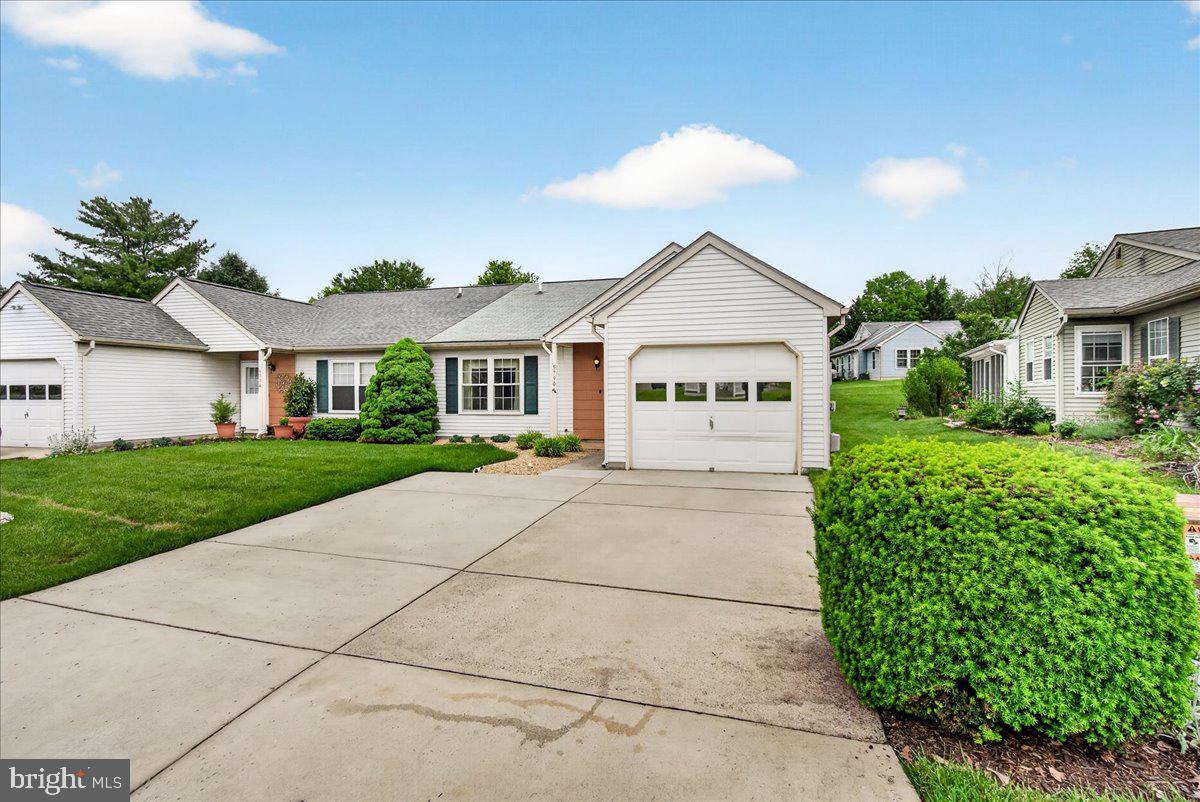 CRESTWOOD VILLAGE - Residential