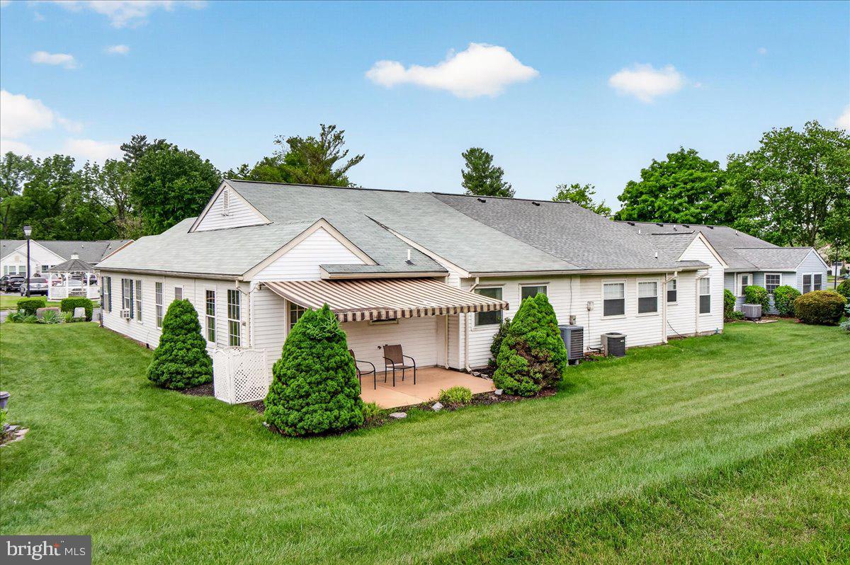 CRESTWOOD VILLAGE - Residential