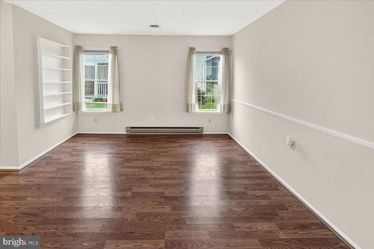 CRESTWOOD VILLAGE - Residential