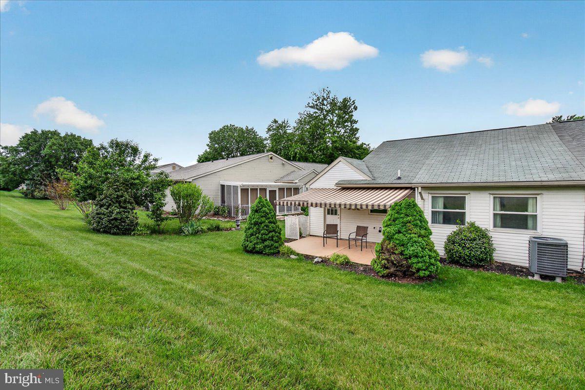 CRESTWOOD VILLAGE - Residential