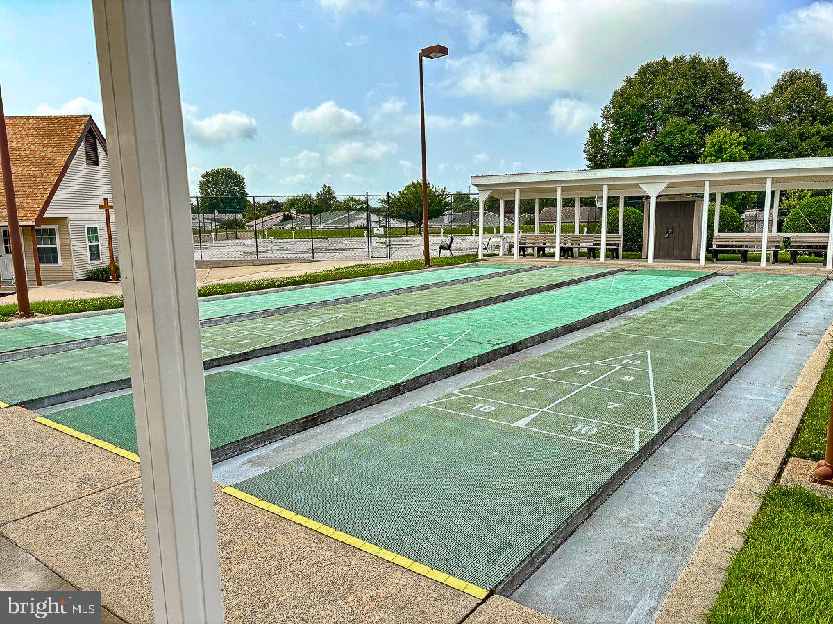 CRESTWOOD VILLAGE - Residential