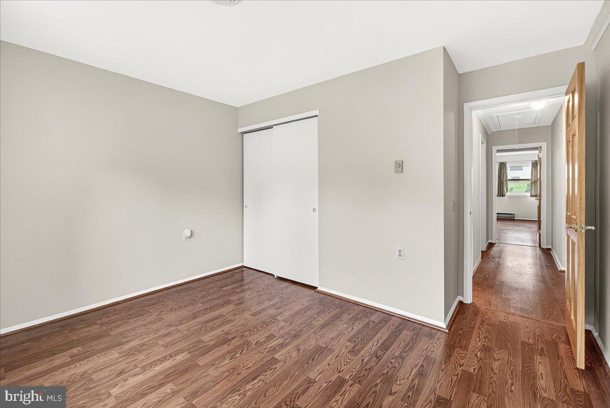 CRESTWOOD VILLAGE - Residential