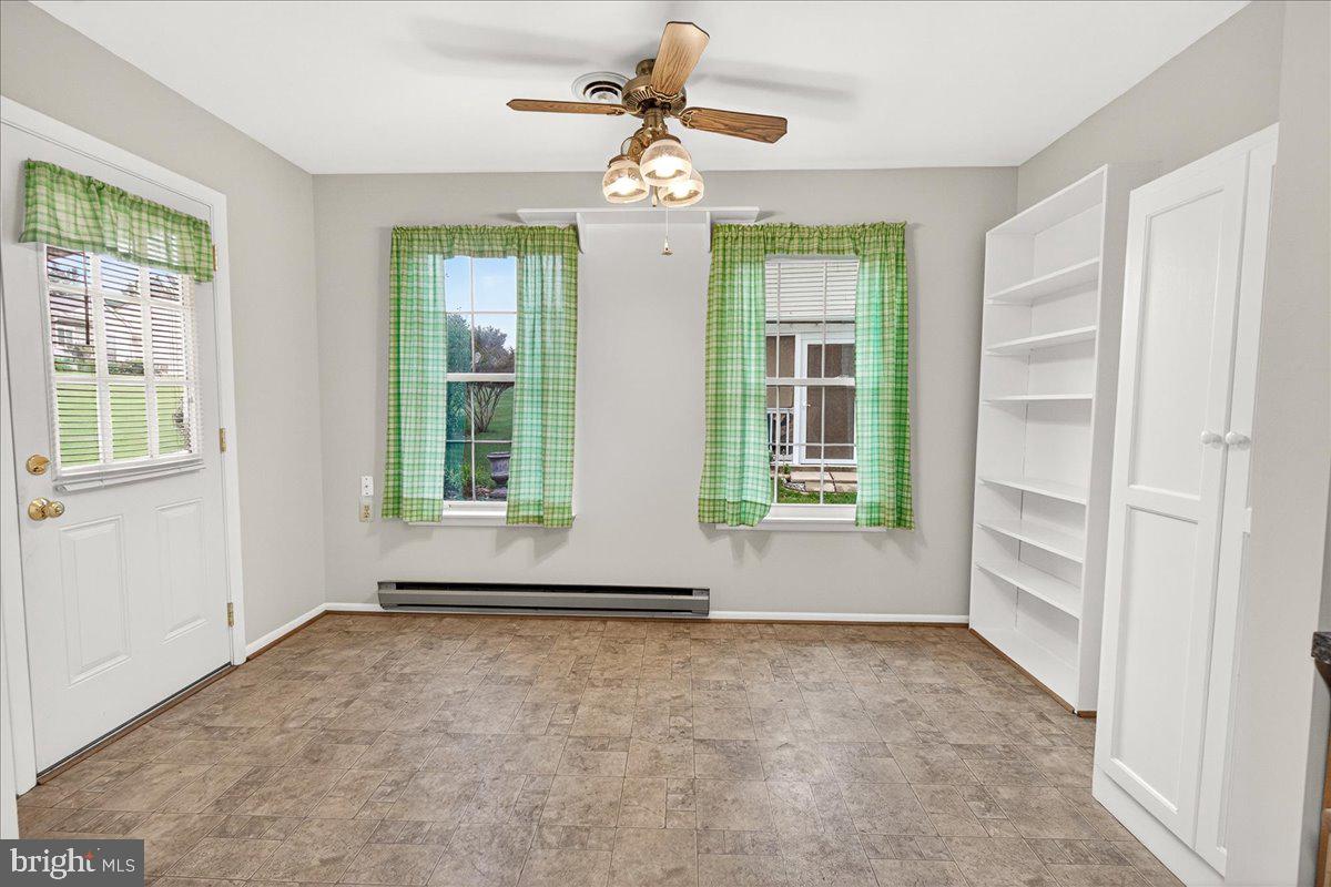 CRESTWOOD VILLAGE - Residential