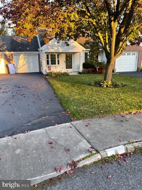 WESTFIELDS - Residential Lease