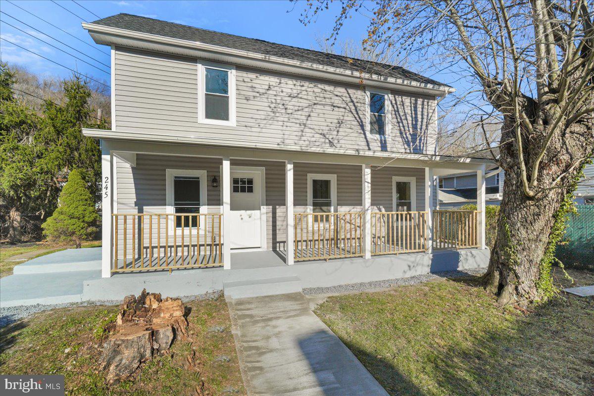 KNOXVILLE - Residential Lease