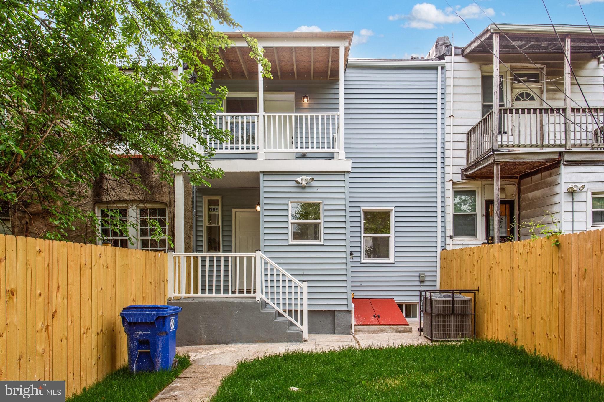 CARROLL-SOUTH HILTON - Residential