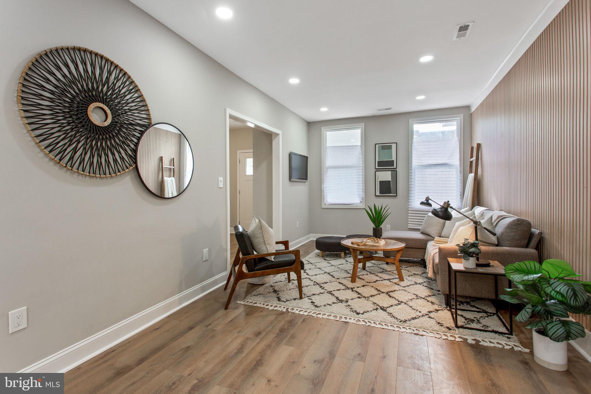 CARROLL-SOUTH HILTON - Residential