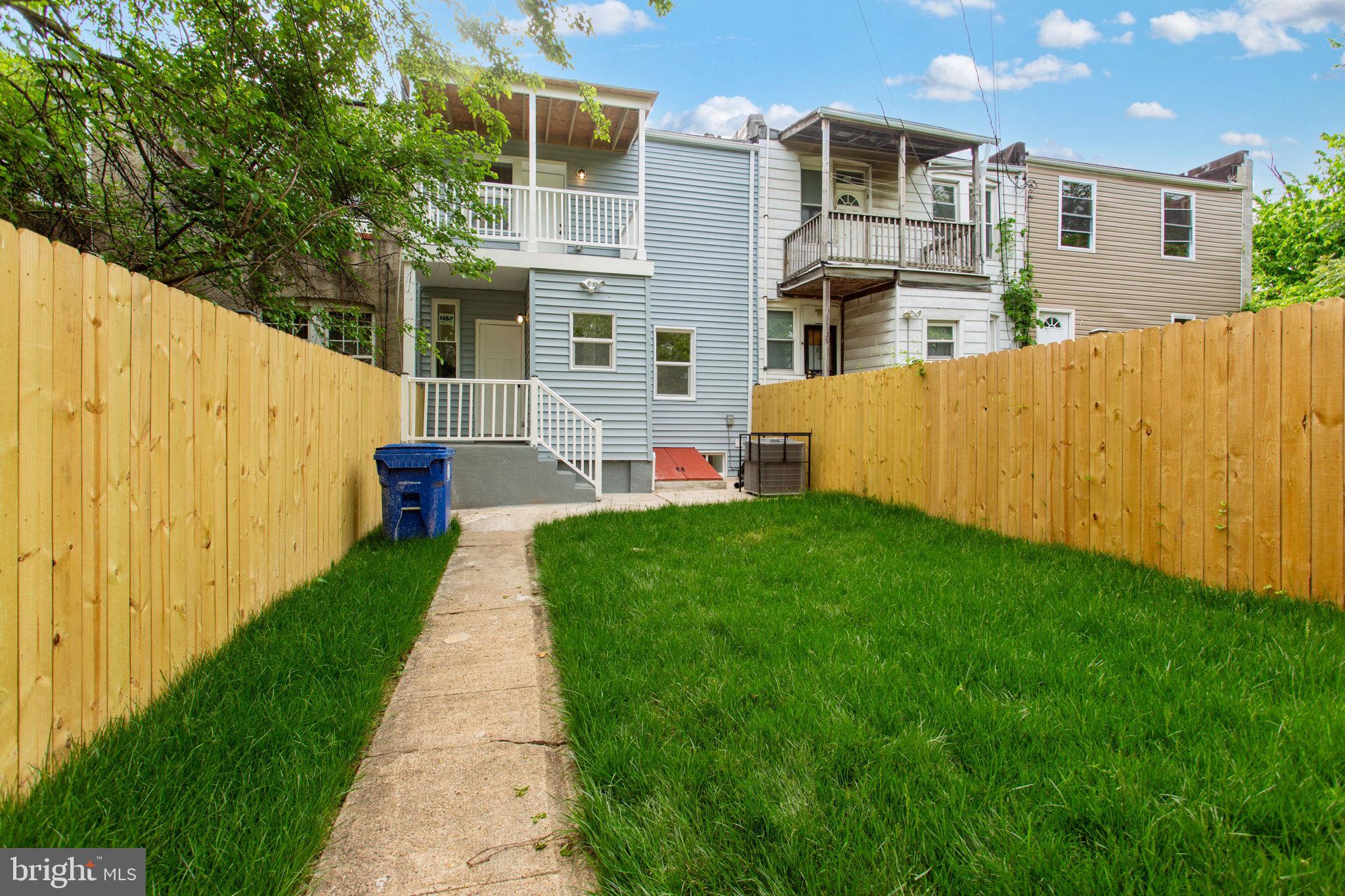 CARROLL-SOUTH HILTON - Residential