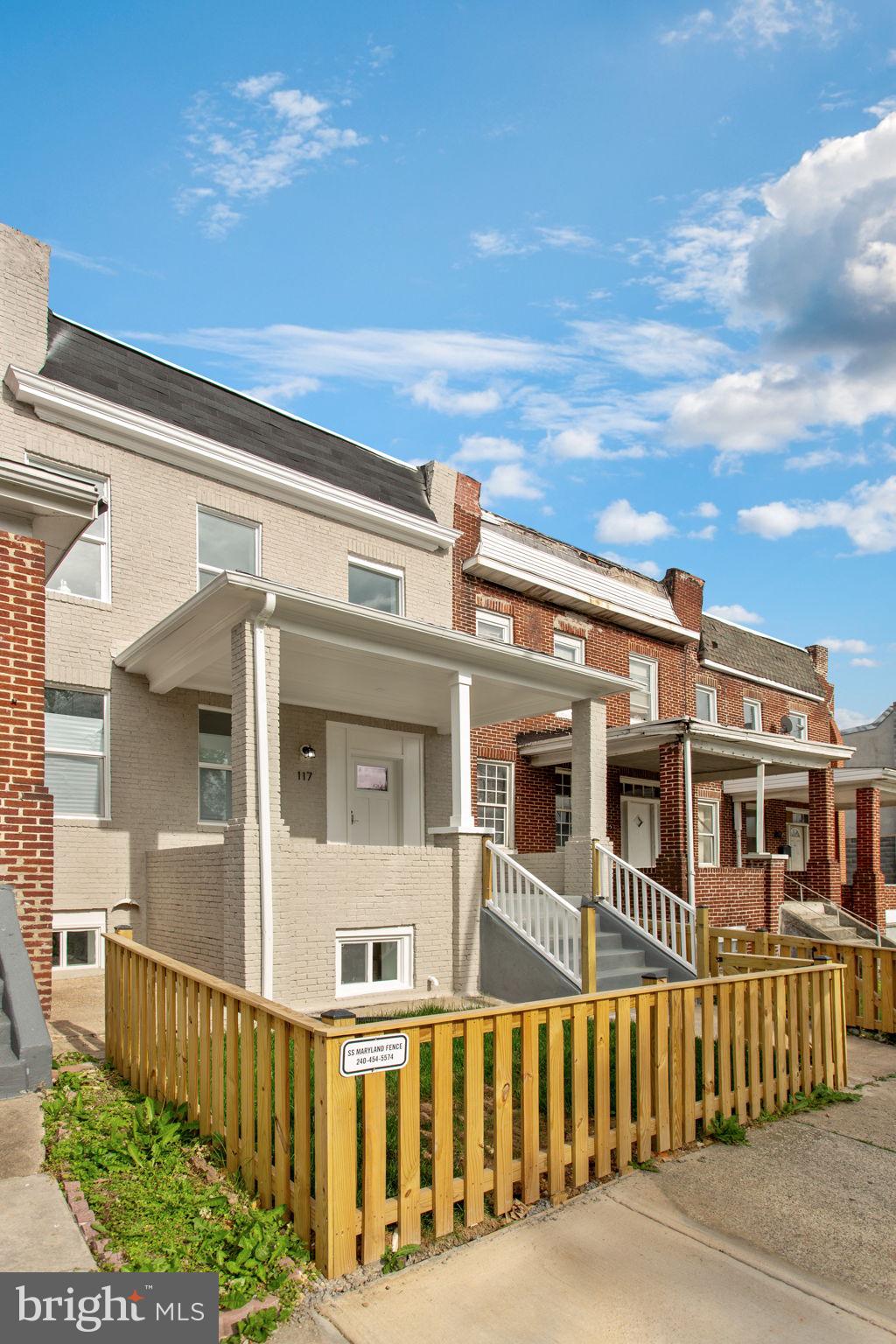 CARROLL-SOUTH HILTON - Residential