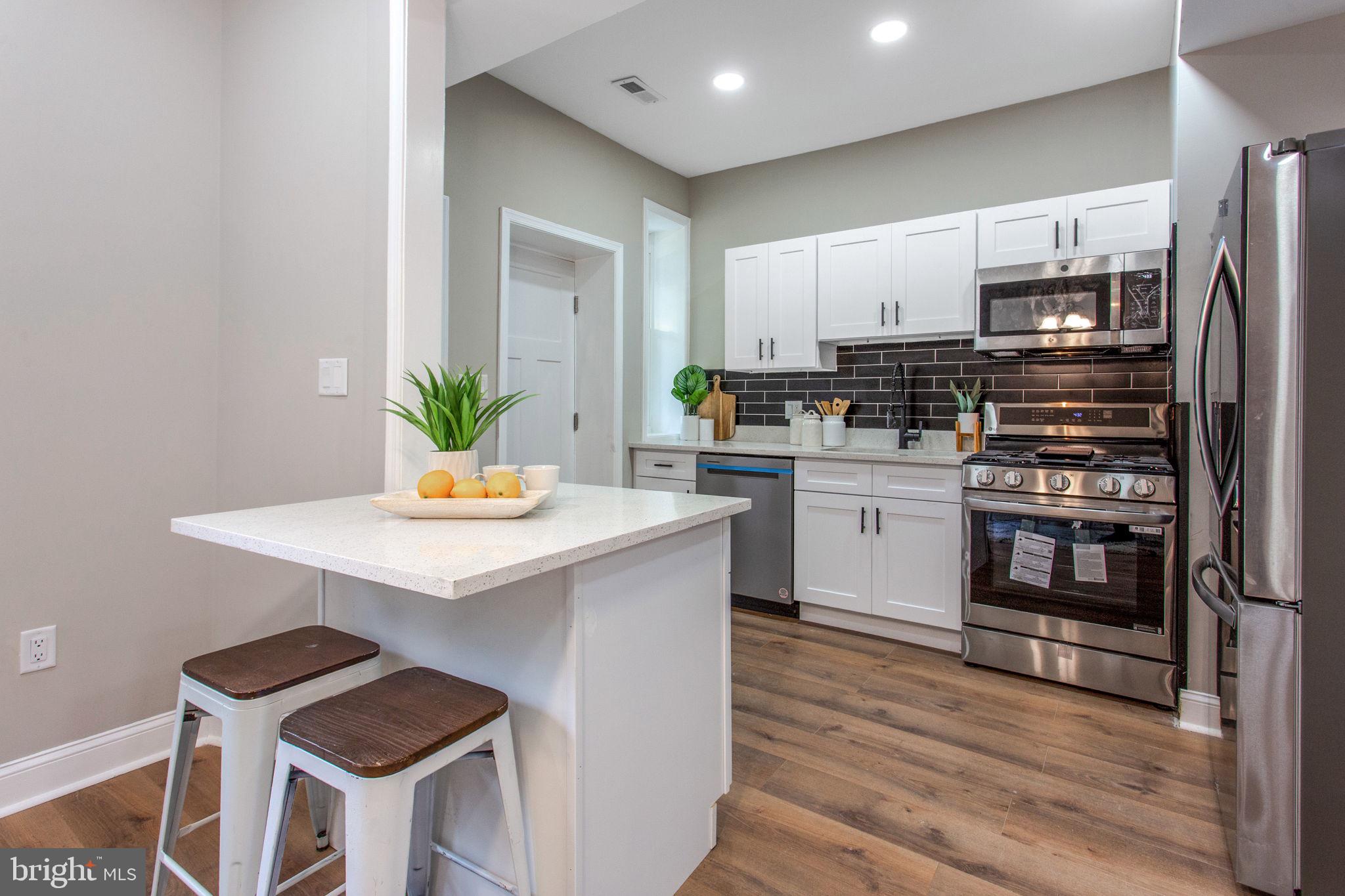 CARROLL-SOUTH HILTON - Residential