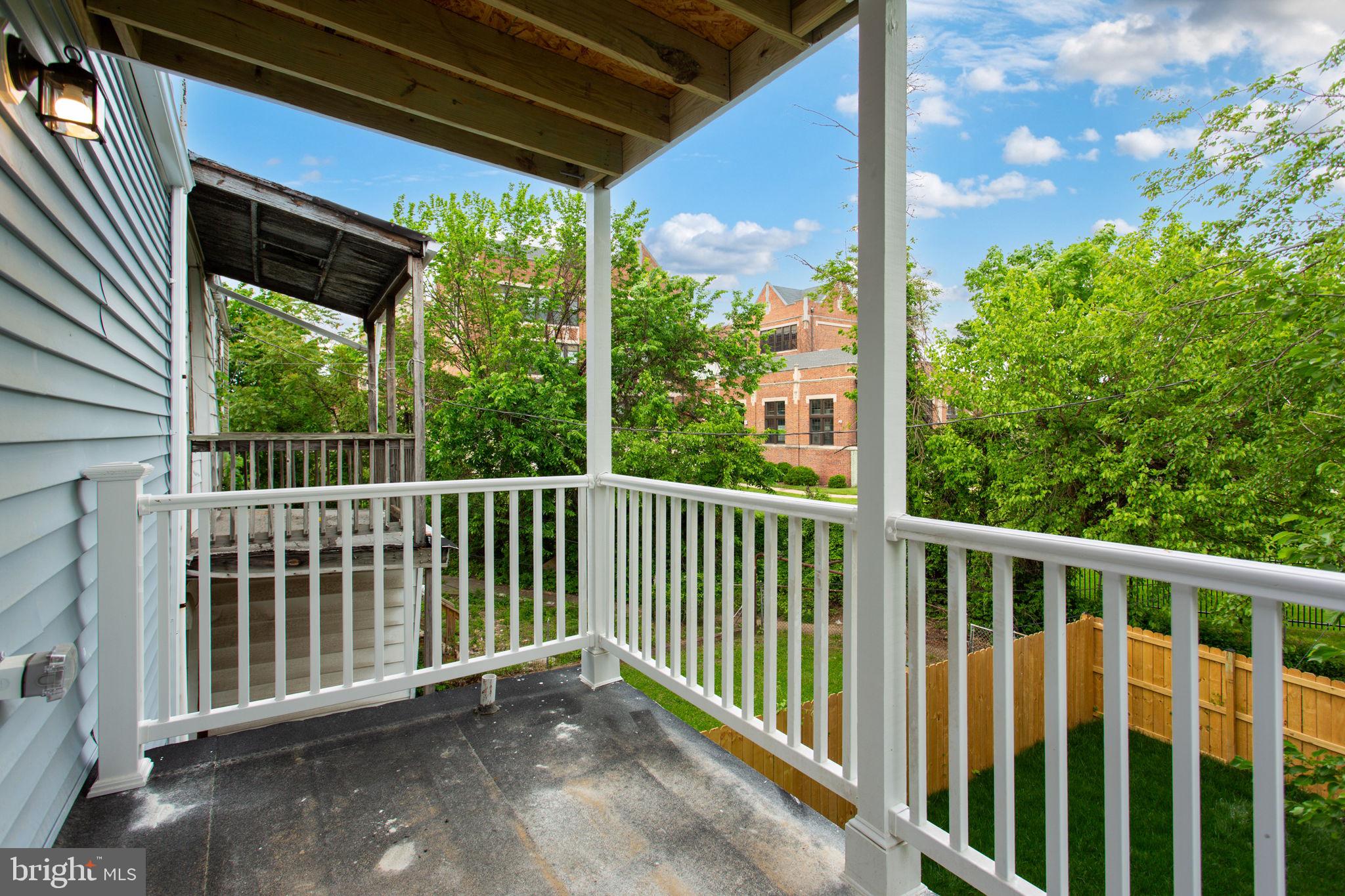 CARROLL-SOUTH HILTON - Residential