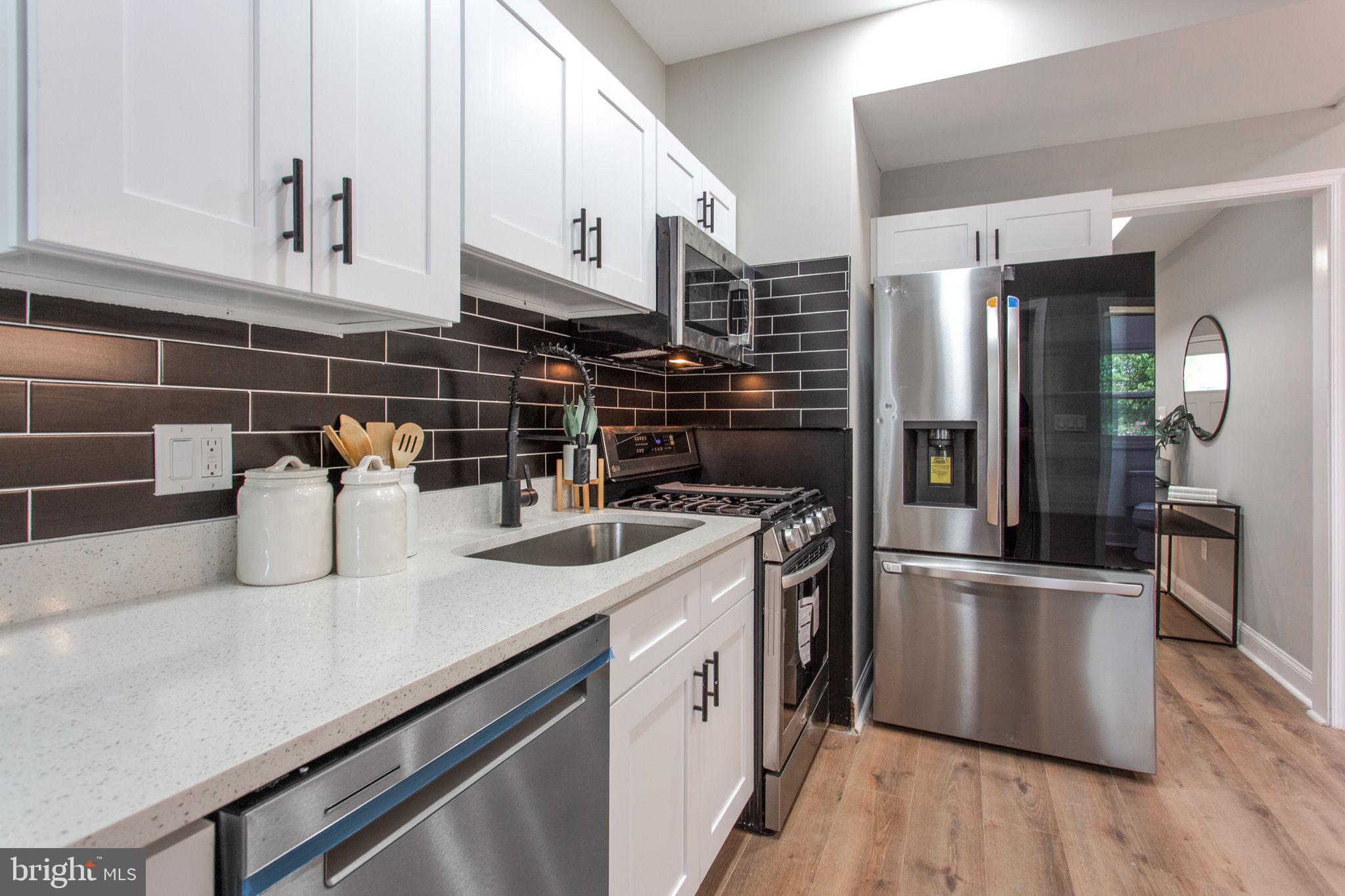 CARROLL-SOUTH HILTON - Residential