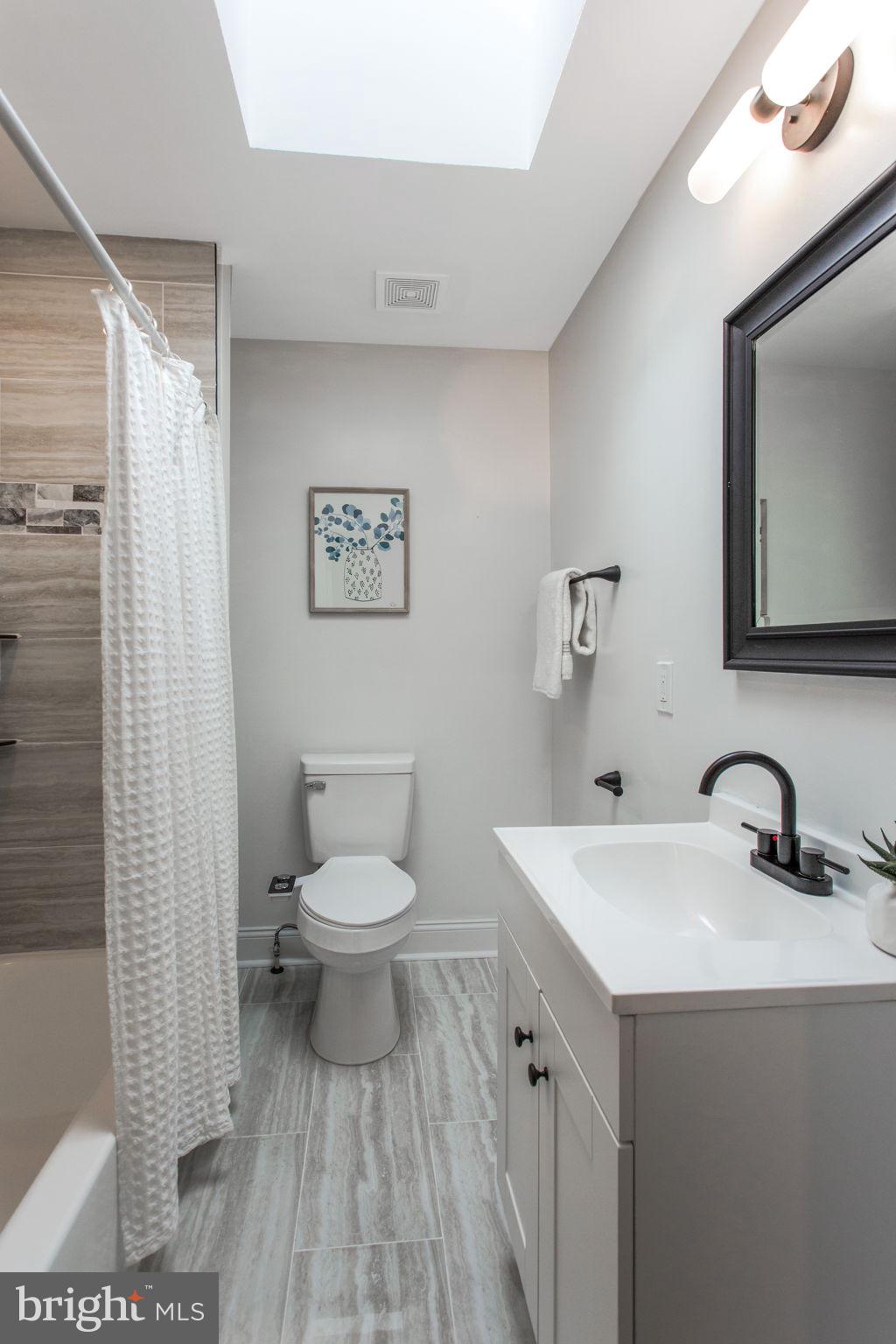 CARROLL-SOUTH HILTON - Residential