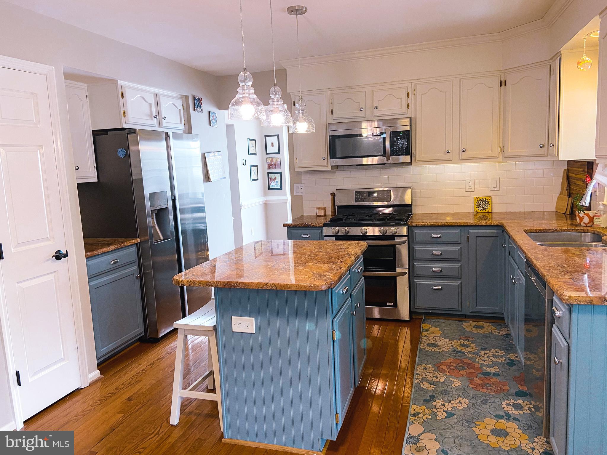 LAKE RIDGE - SPRINGWOODS - Residential