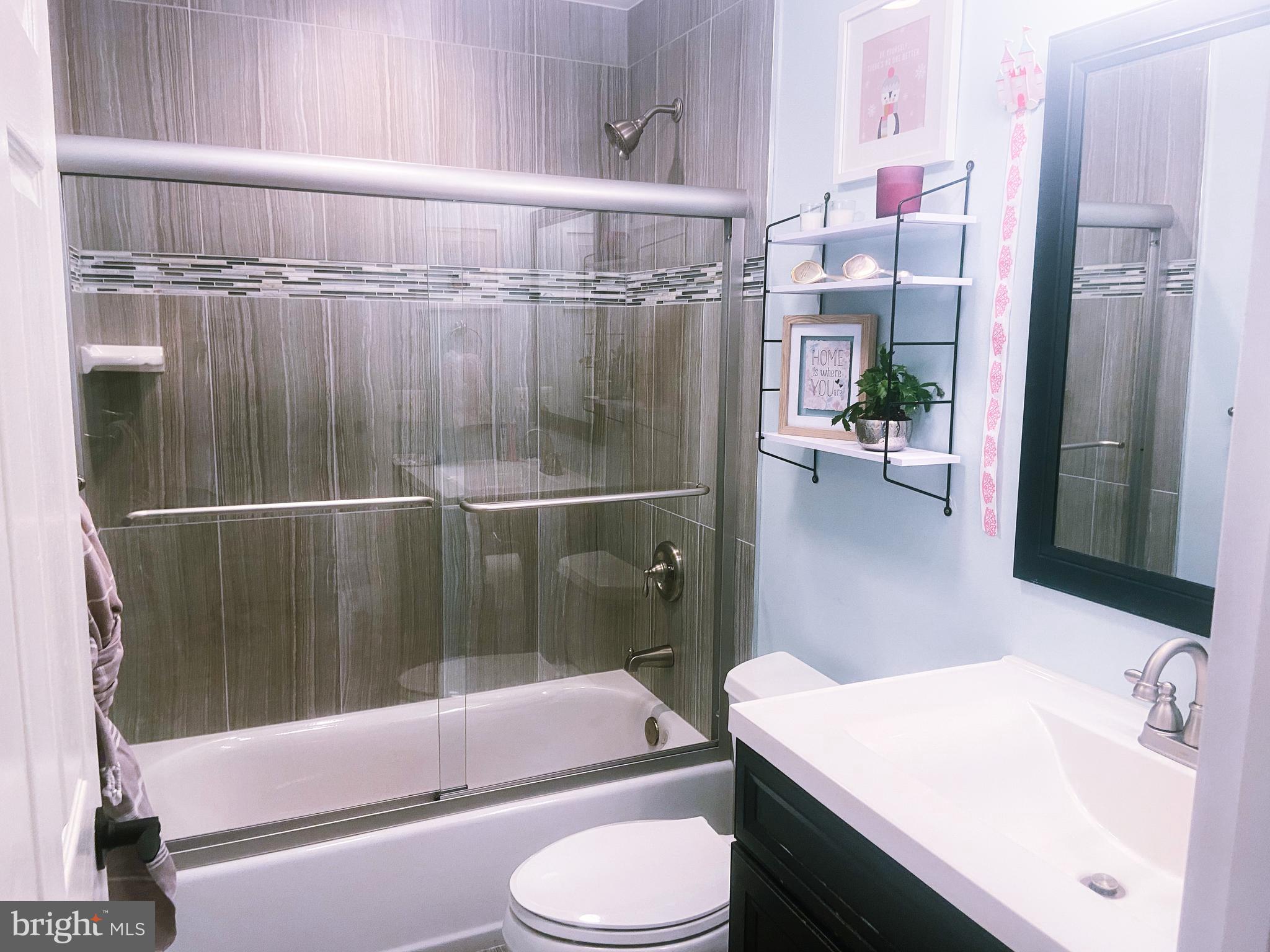 LAKE RIDGE - SPRINGWOODS - Residential