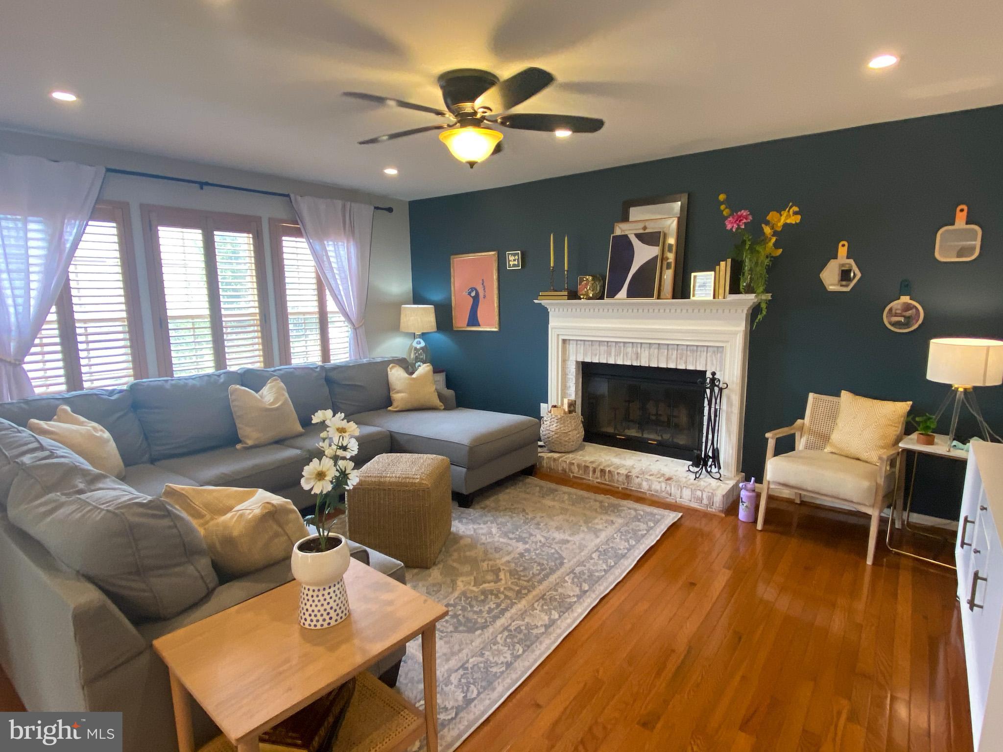 LAKE RIDGE - SPRINGWOODS - Residential