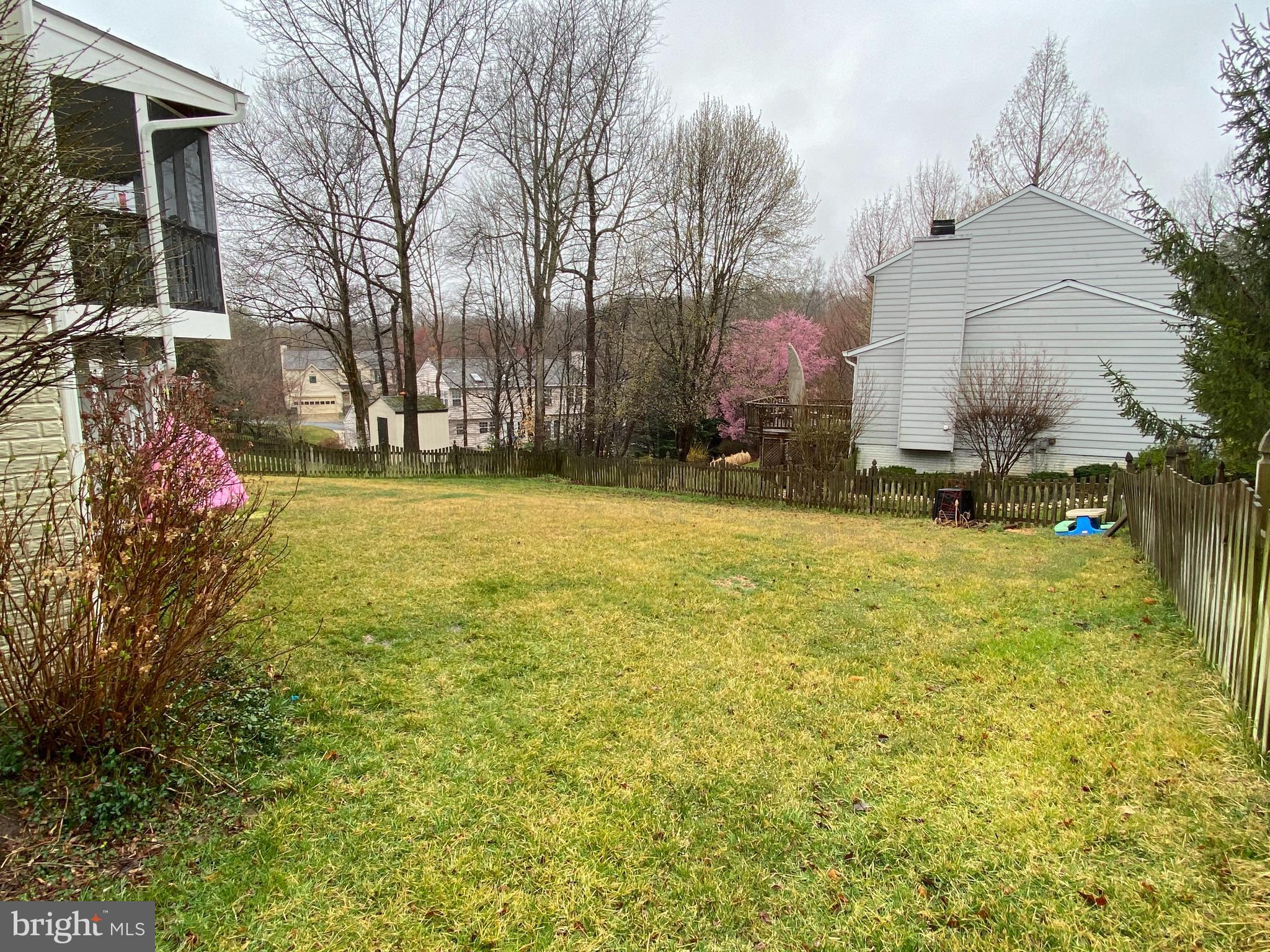 LAKE RIDGE - SPRINGWOODS - Residential