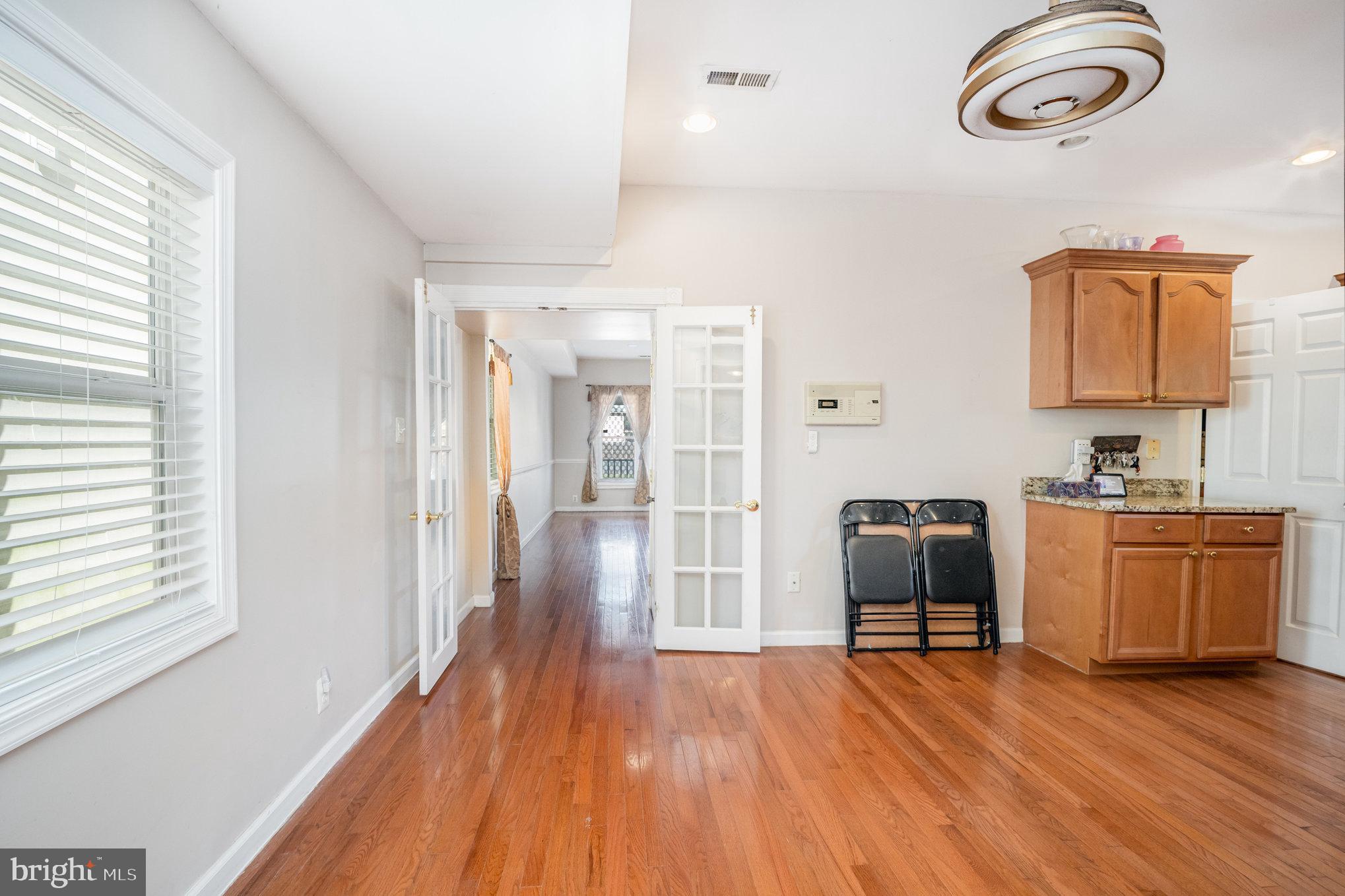 FREDERICKSBURG CITY - Residential