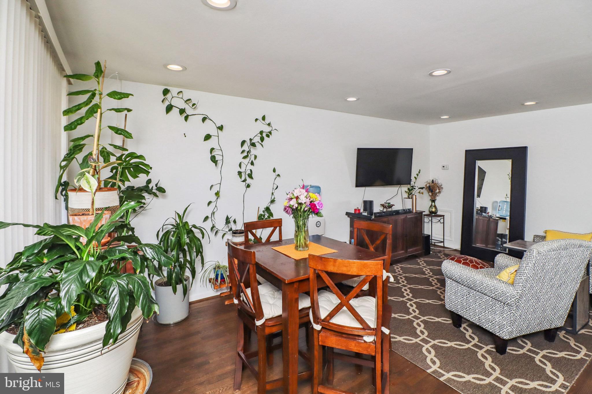 2707 BELLBROOK STREET