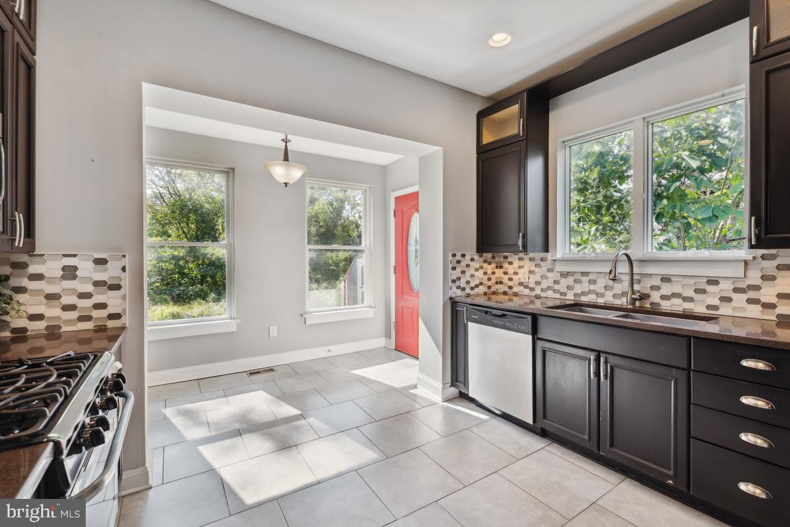 MOUNT WASHINGTON - Residential