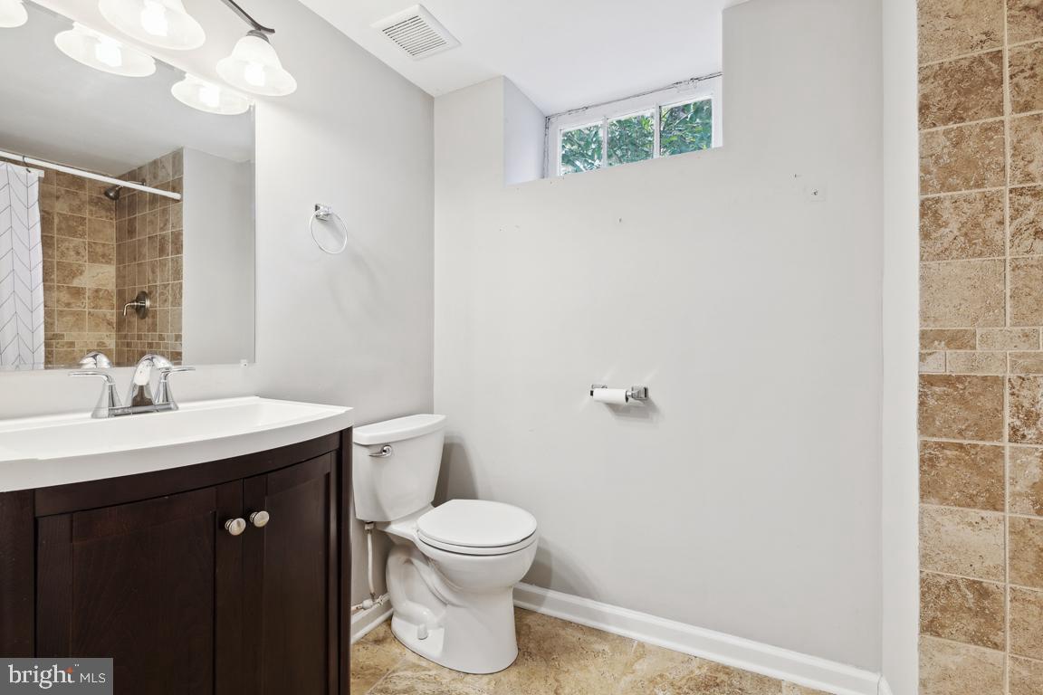 MOUNT WASHINGTON - Residential