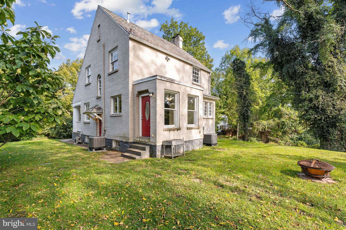 MOUNT WASHINGTON - Residential