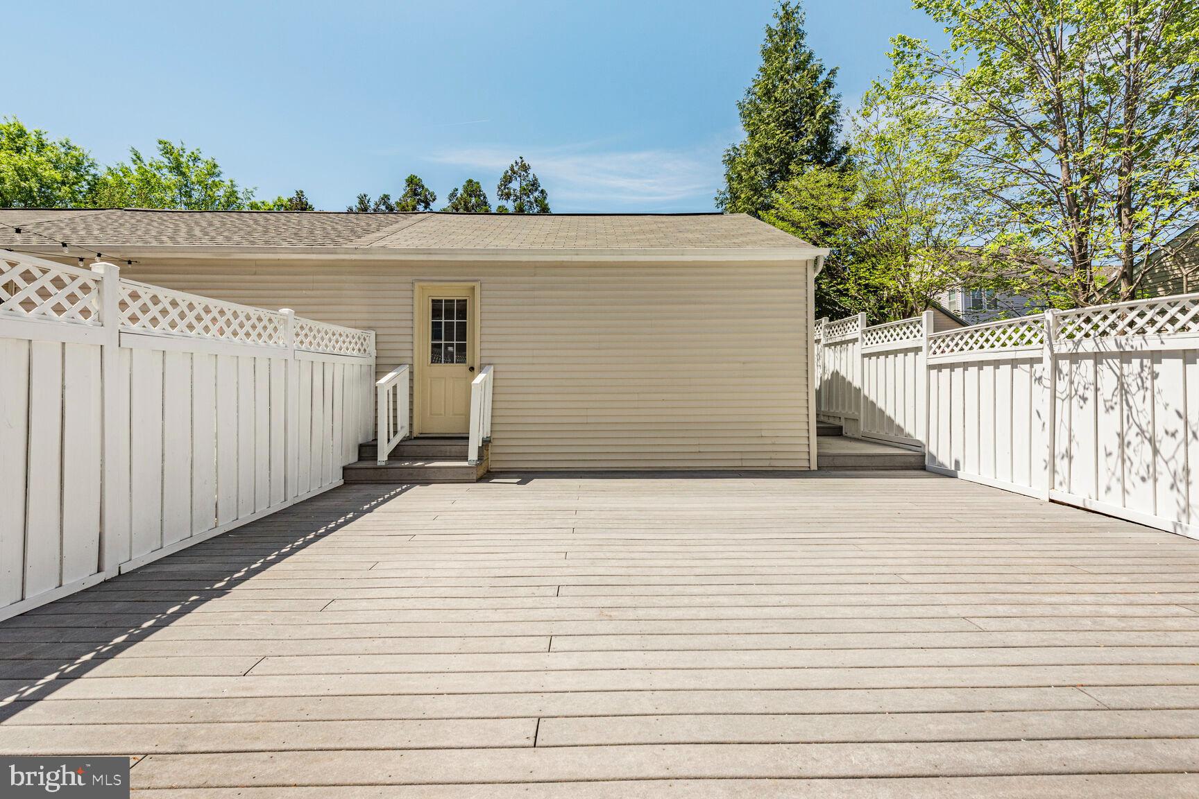 BELMONT GREENE - Residential