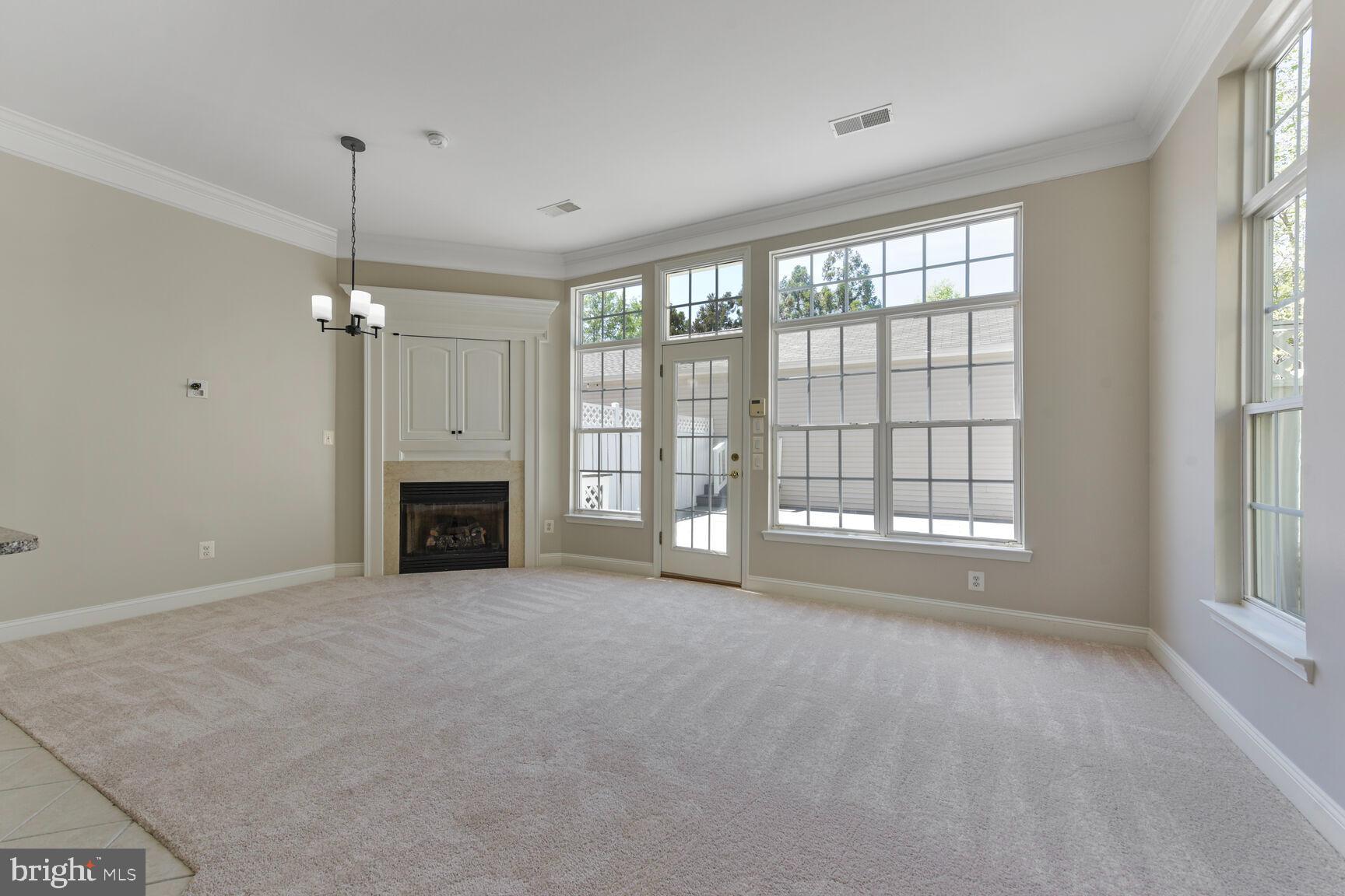 BELMONT GREENE - Residential