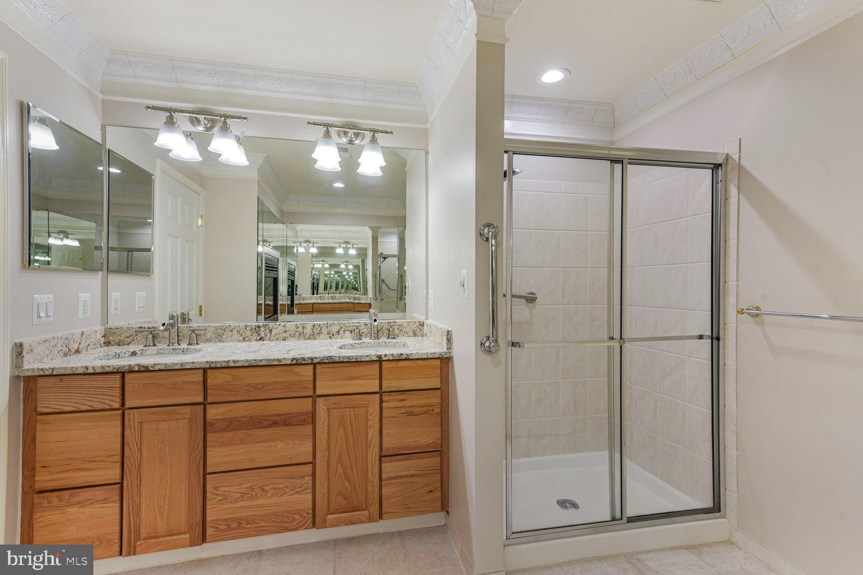 BELMONT GREENE - Residential