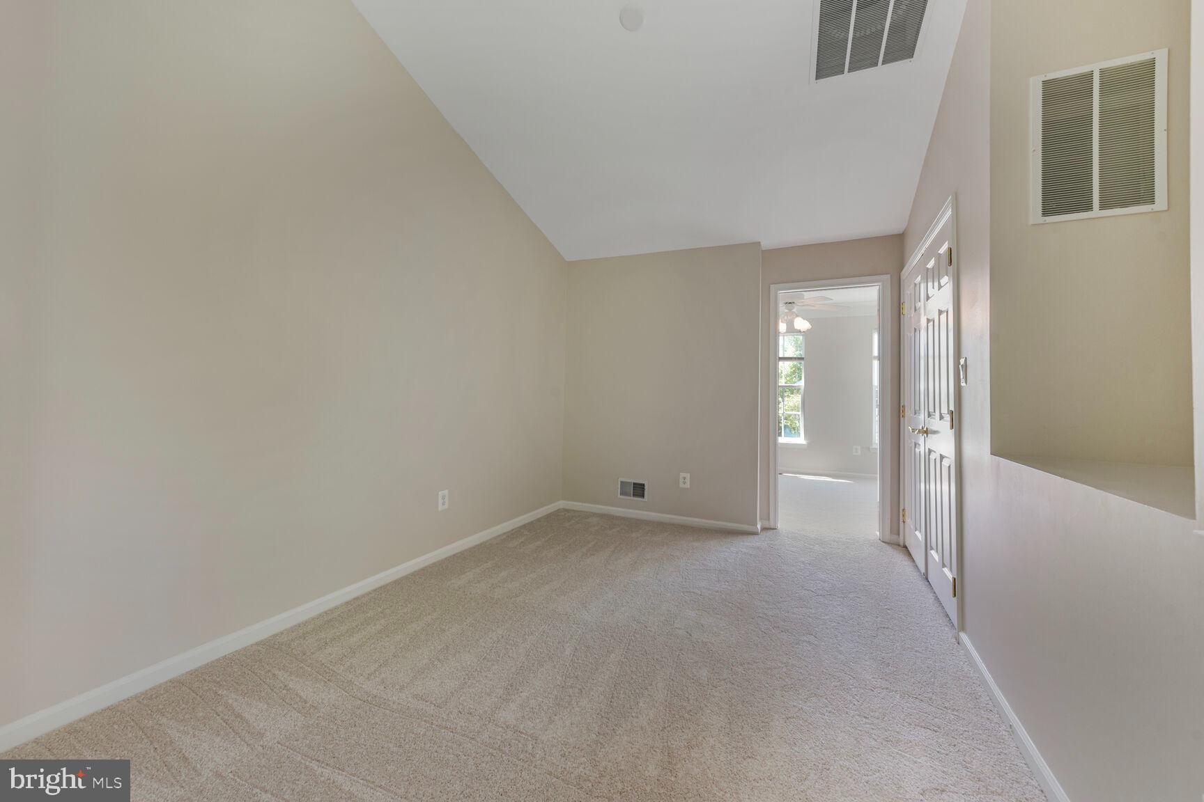 BELMONT GREENE - Residential