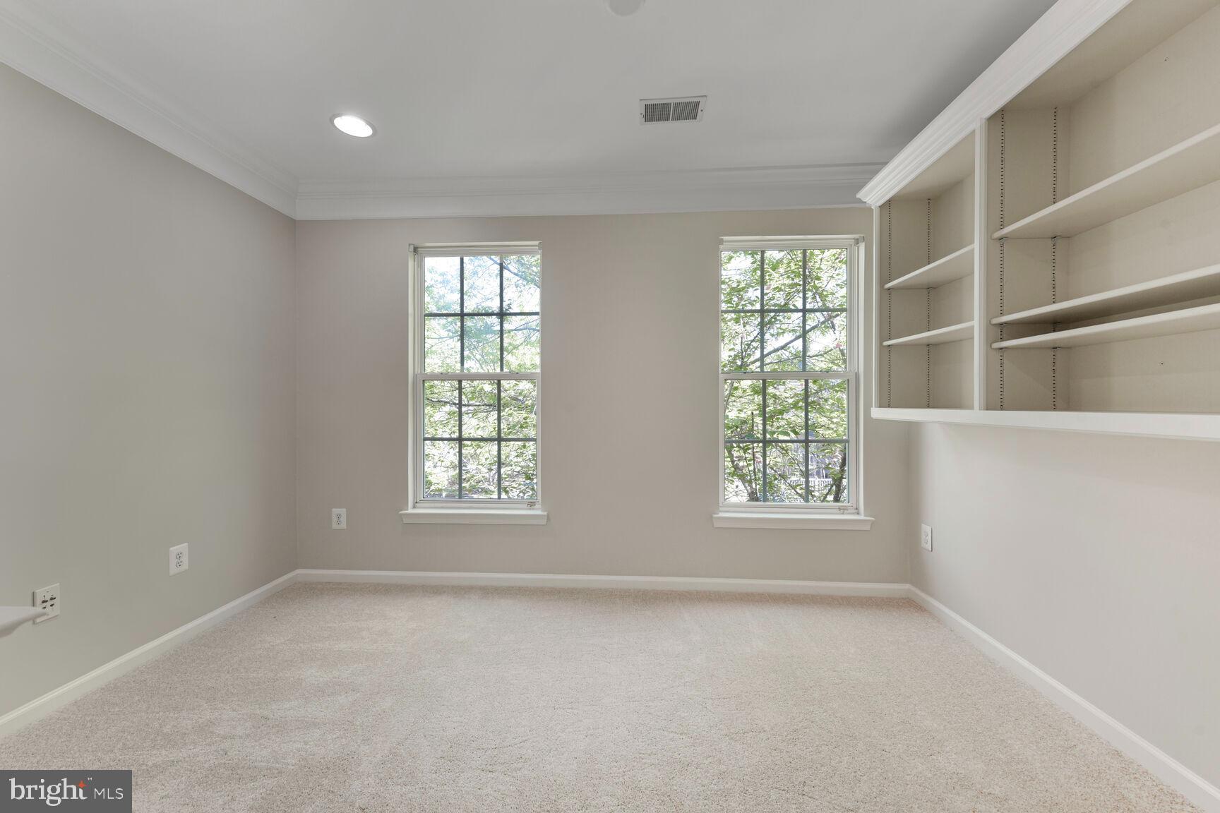 BELMONT GREENE - Residential