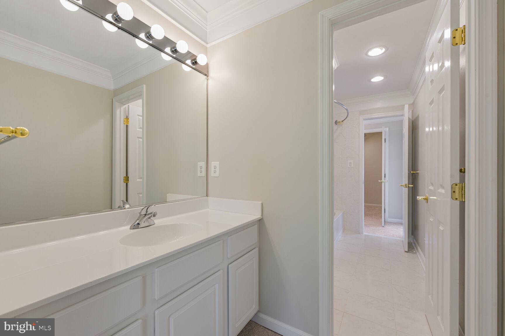 BELMONT GREENE - Residential