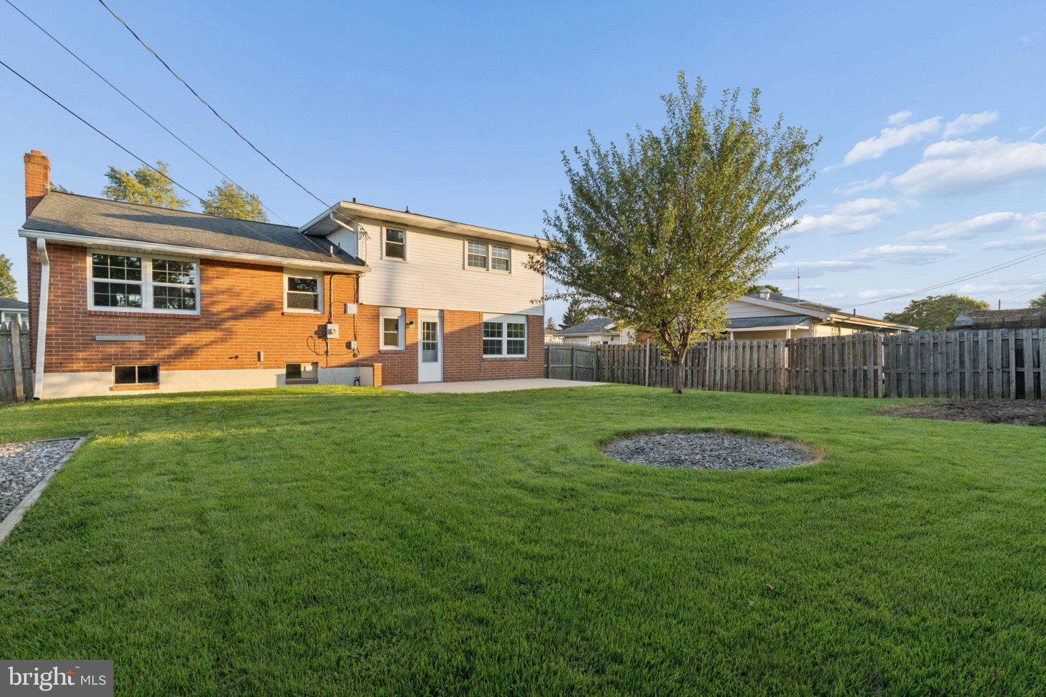 110 CALADIUM LANE