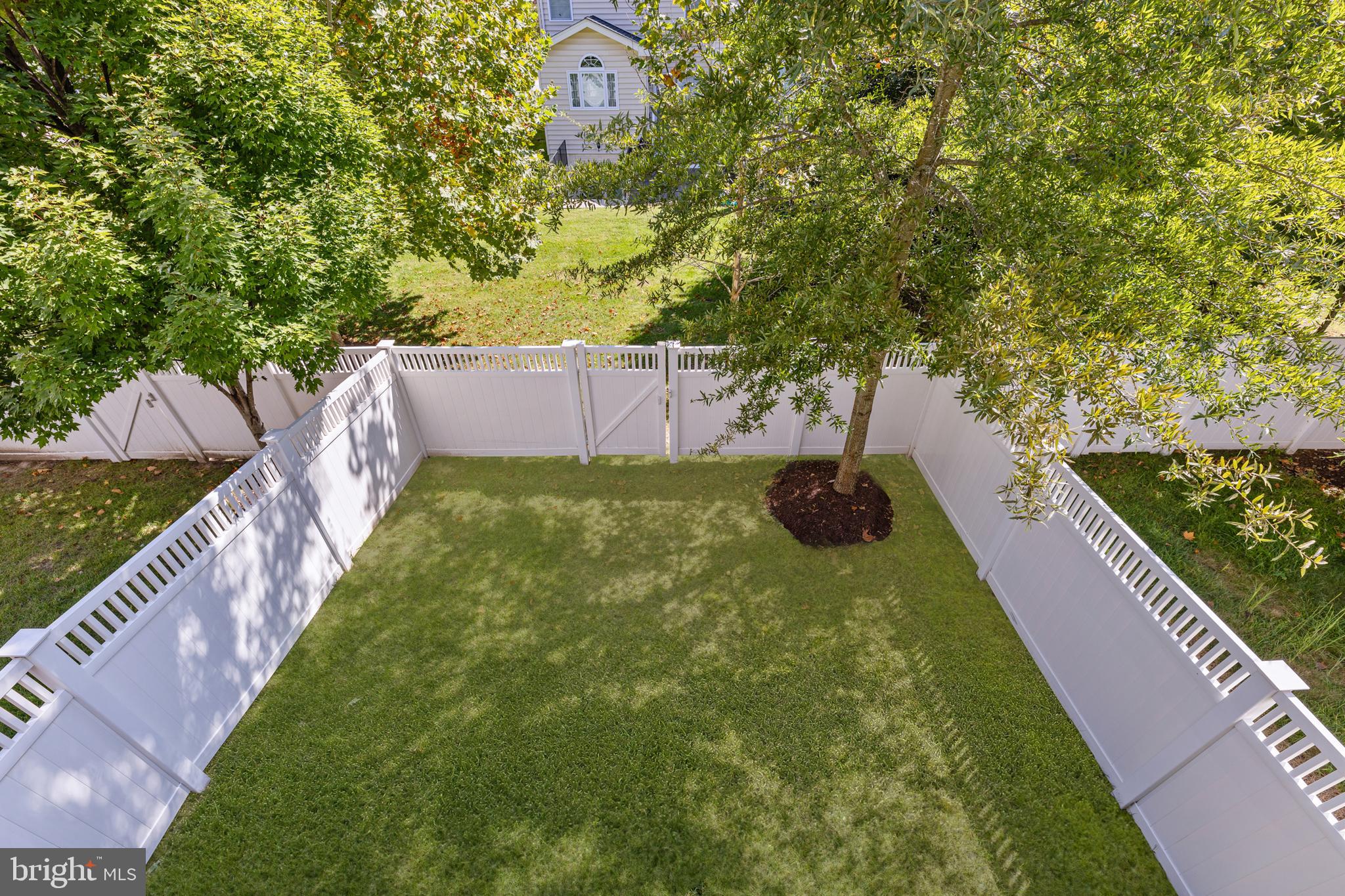 MARLBORO RIDGE - Residential