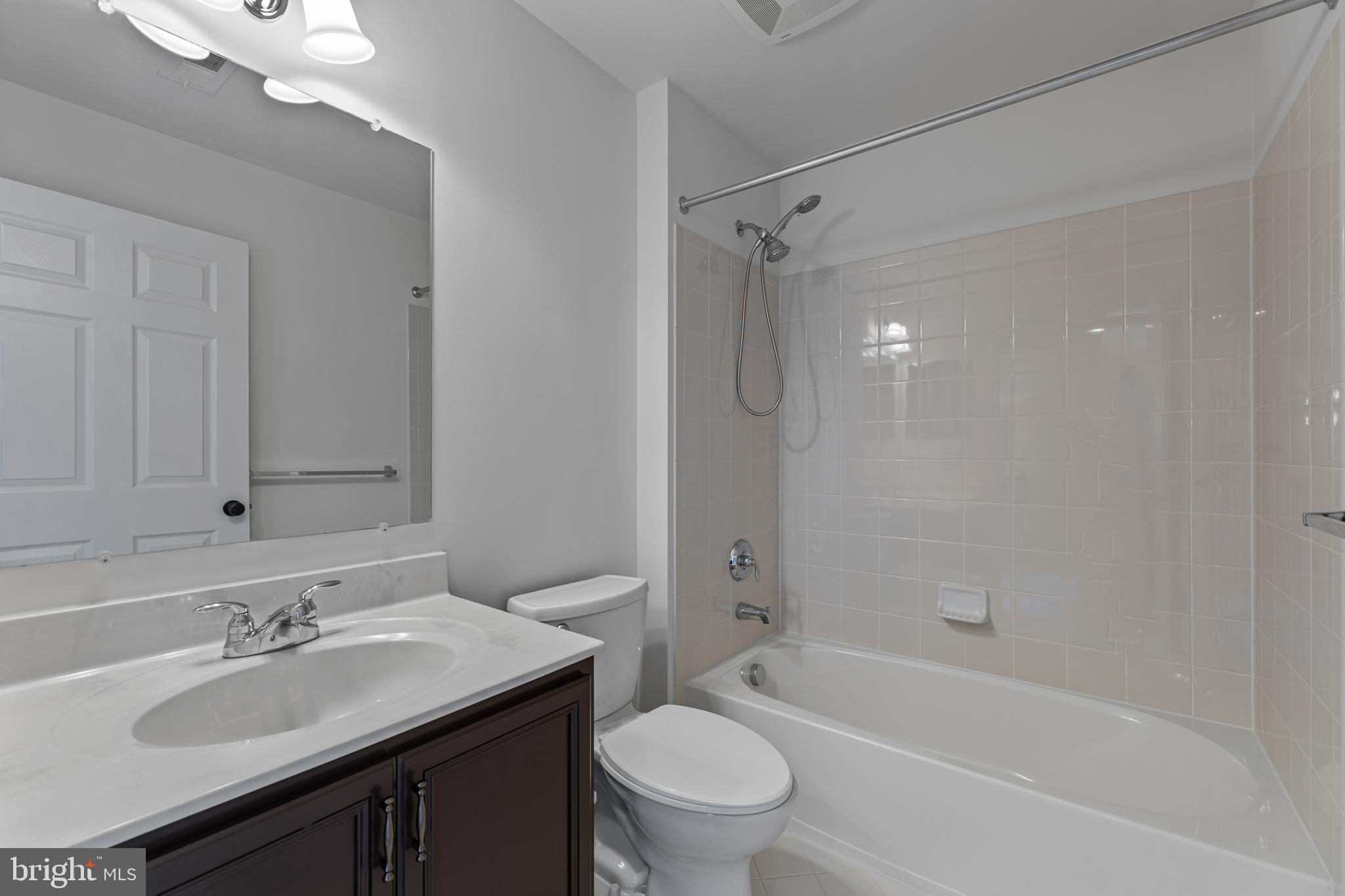 MARLBORO RIDGE - Residential