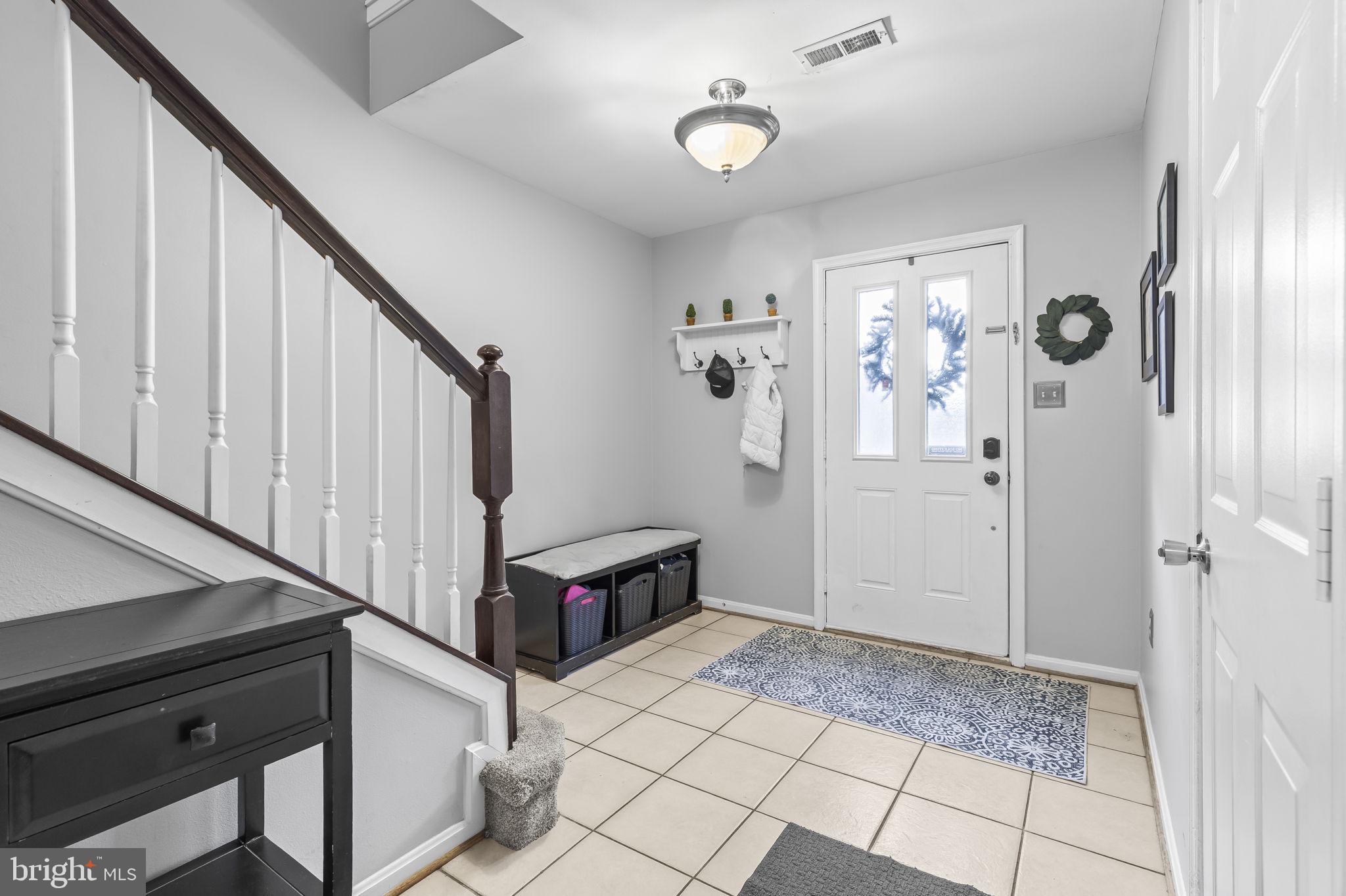 RIVER OAKS - Residential