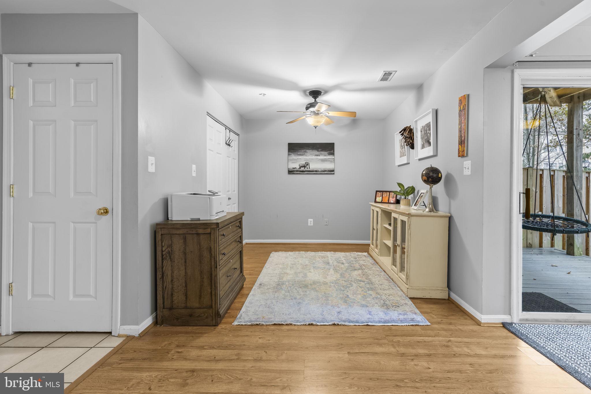 RIVER OAKS - Residential