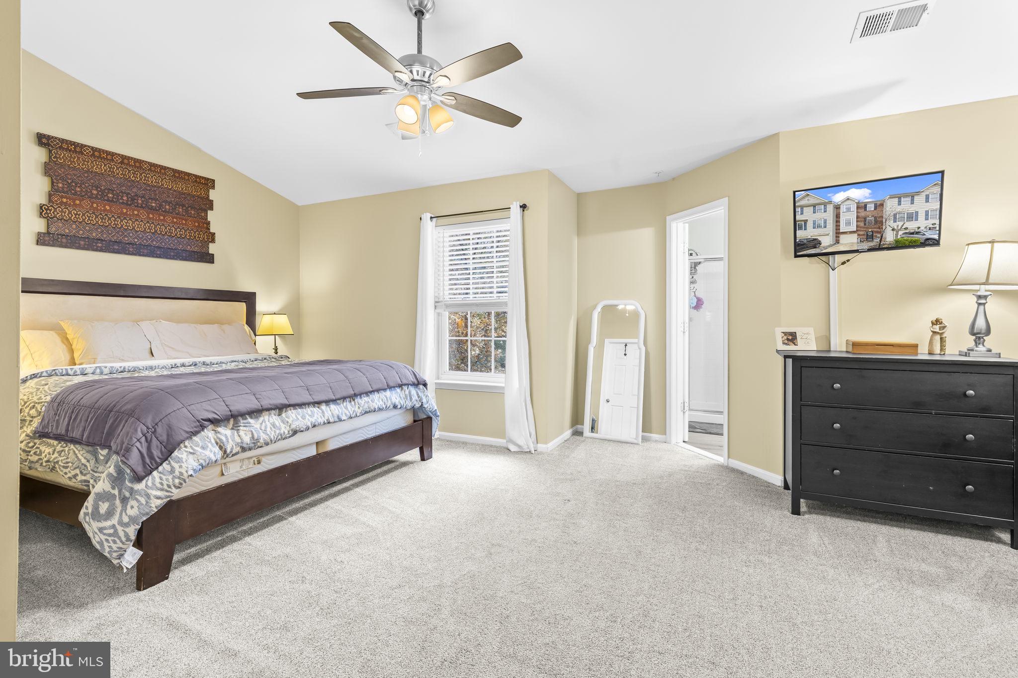 RIVER OAKS - Residential