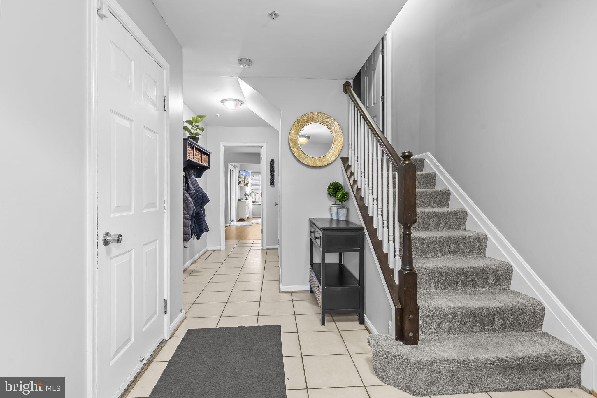 RIVER OAKS - Residential