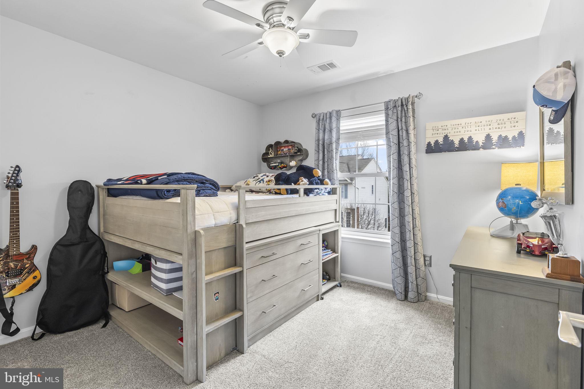 RIVER OAKS - Residential