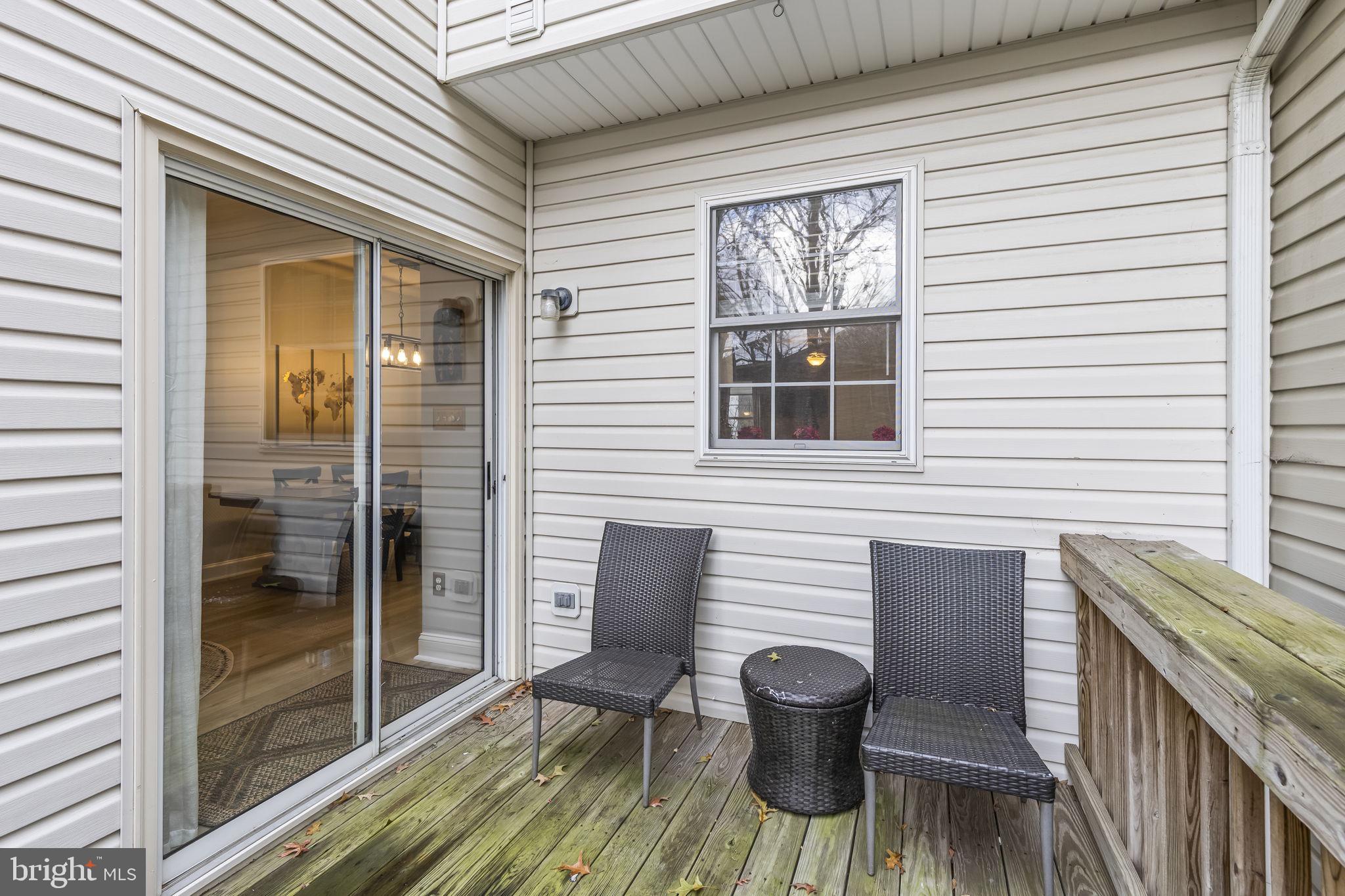 RIVER OAKS - Residential