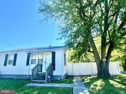 24 LIBERTY STREET ABERDEEN MD 21001