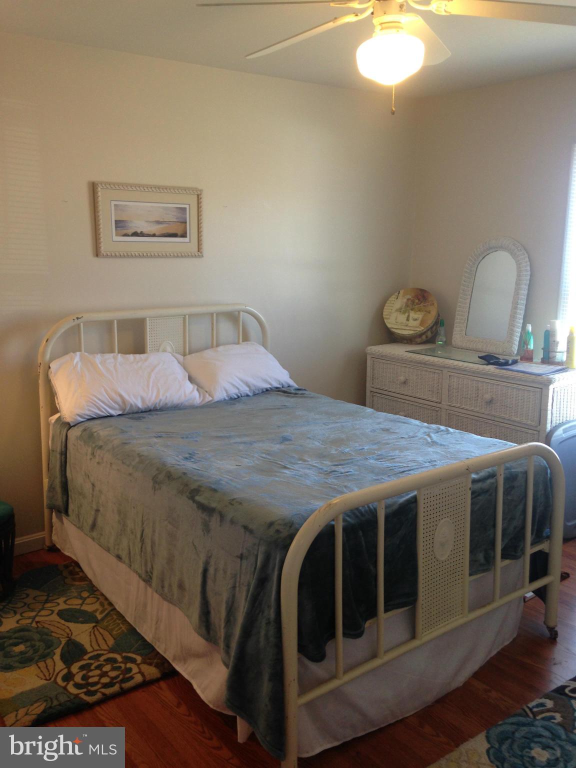 MEADFIELD - Residential