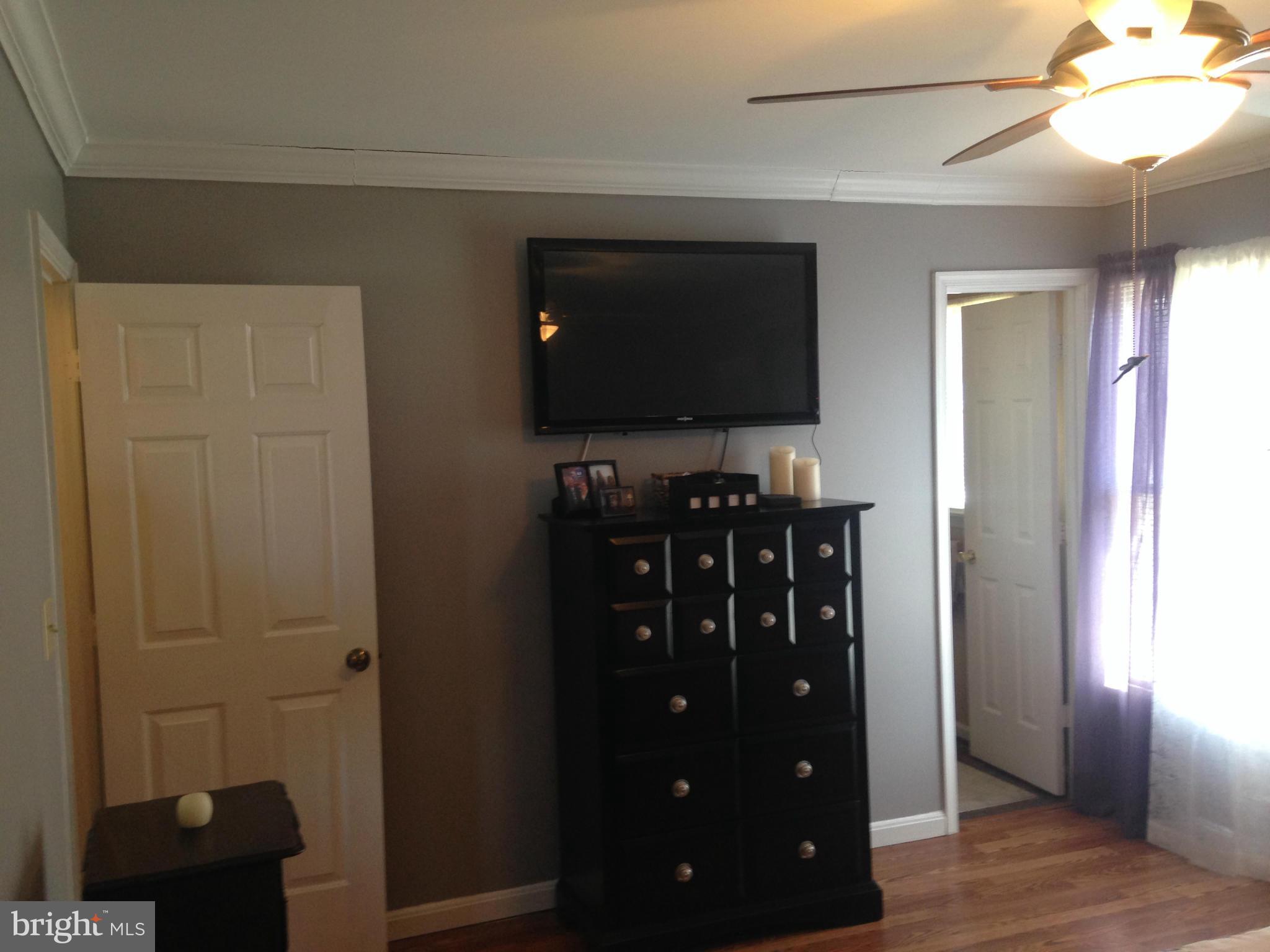 MEADFIELD - Residential