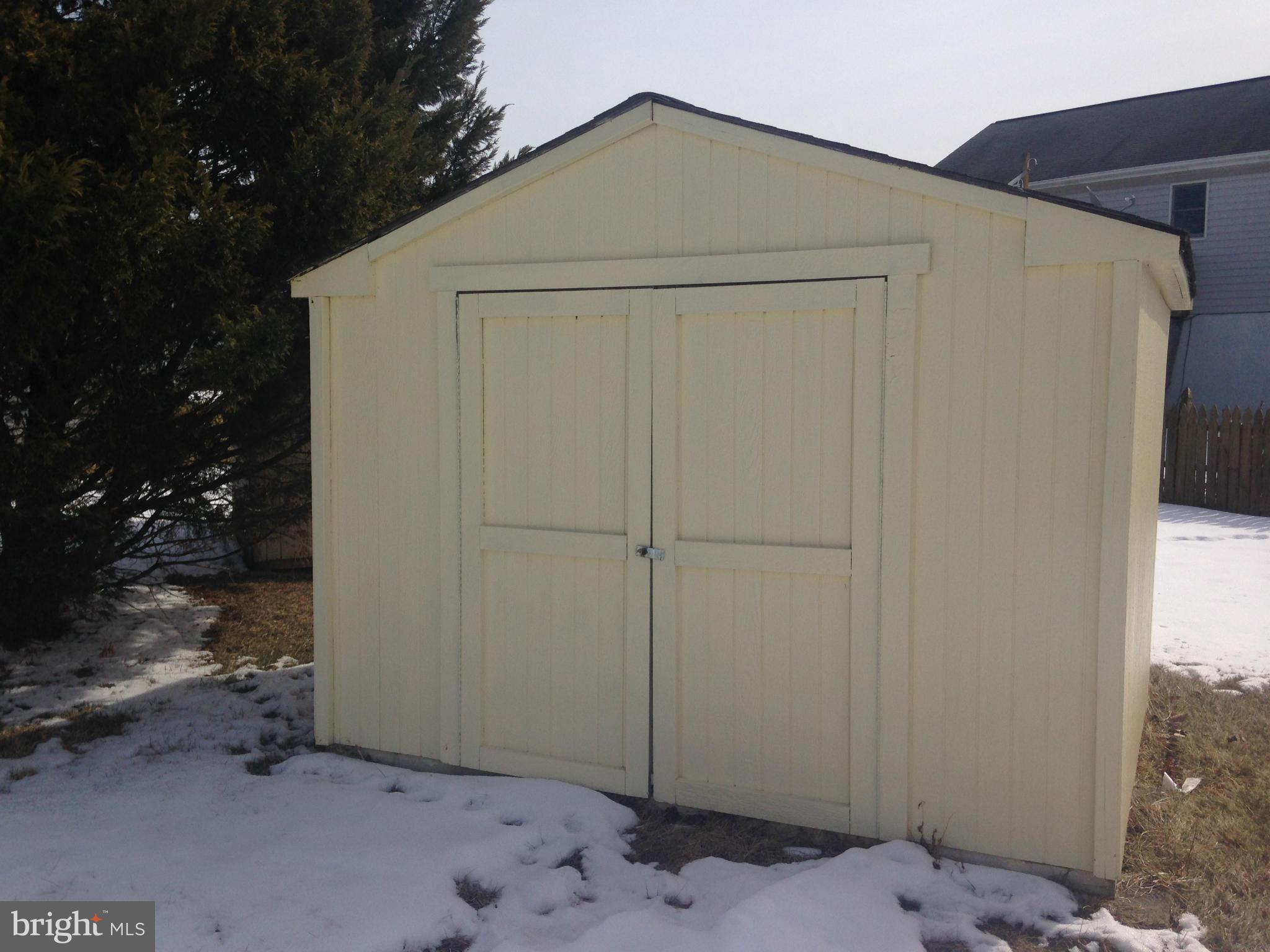 MEADFIELD - Residential