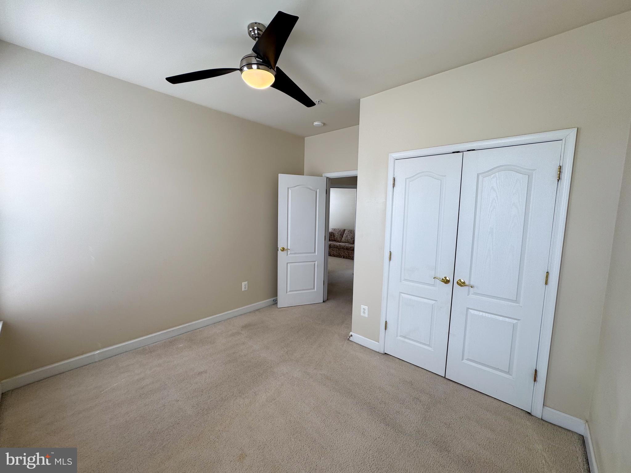 HIDDEN CREEK - Residential Lease