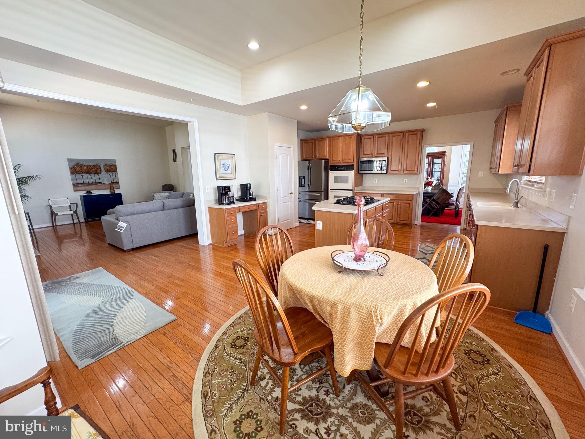 HIDDEN CREEK - Residential Lease