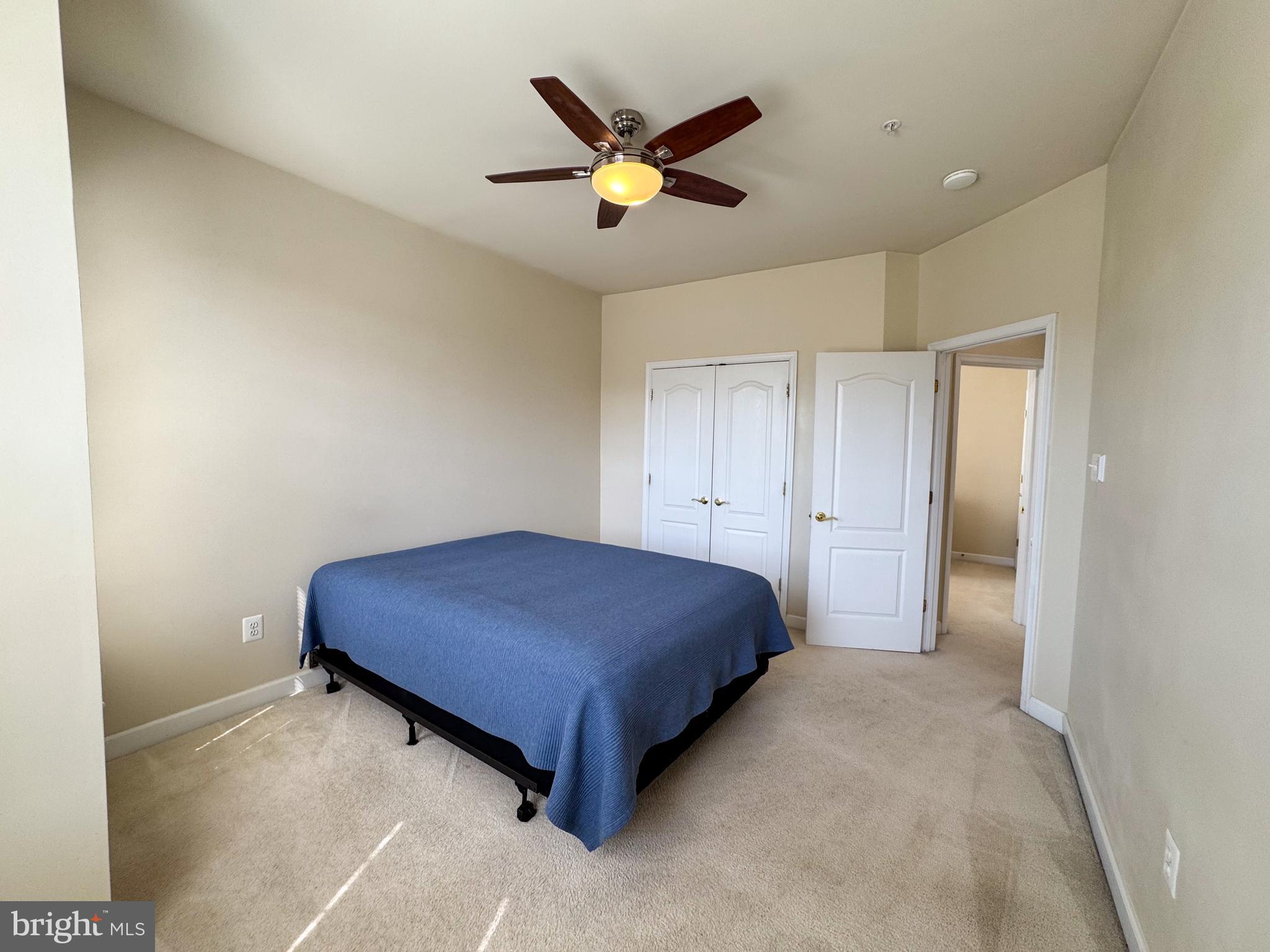 HIDDEN CREEK - Residential Lease